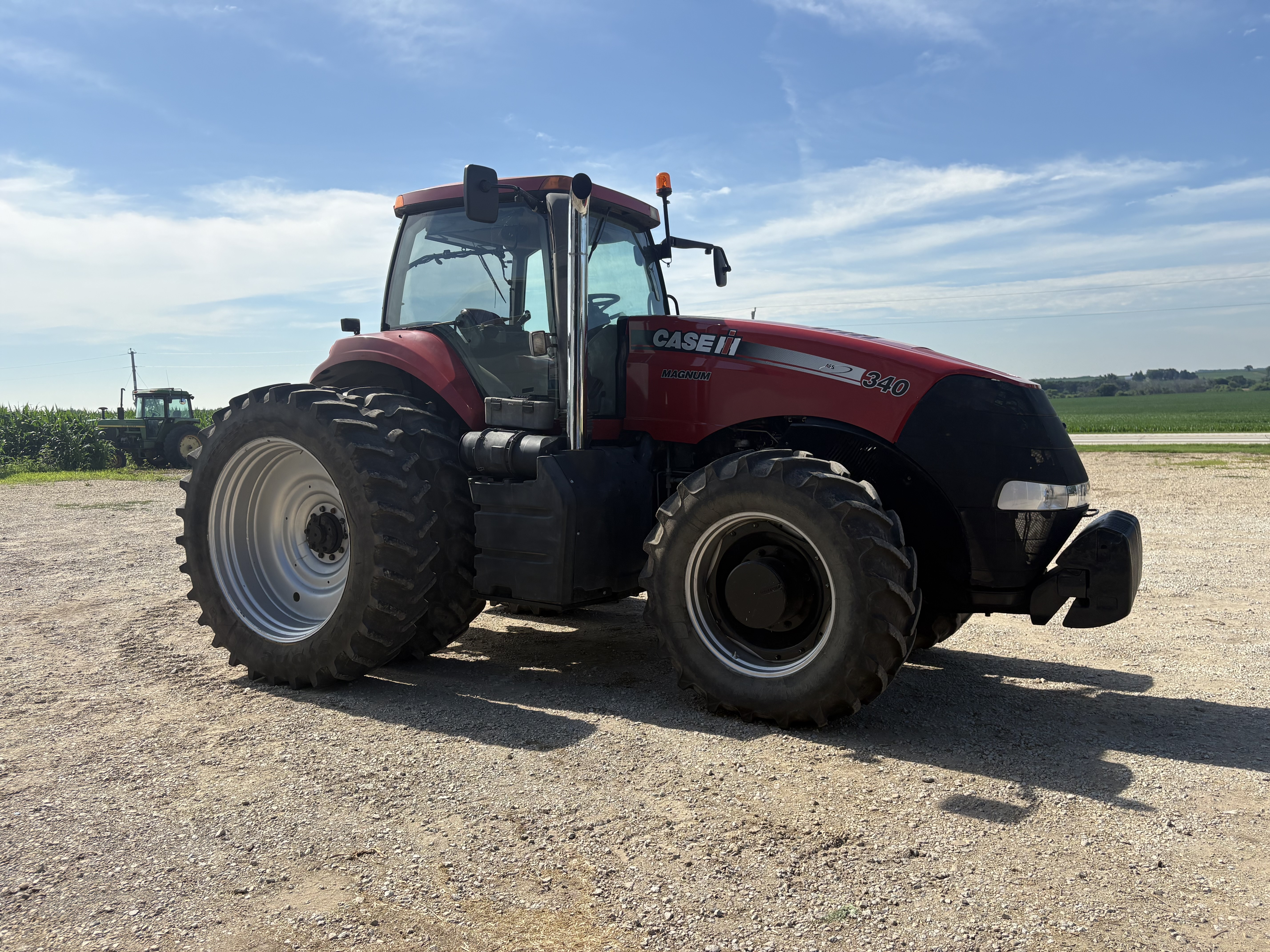 2011 Case IH Magnum 340 Tractor