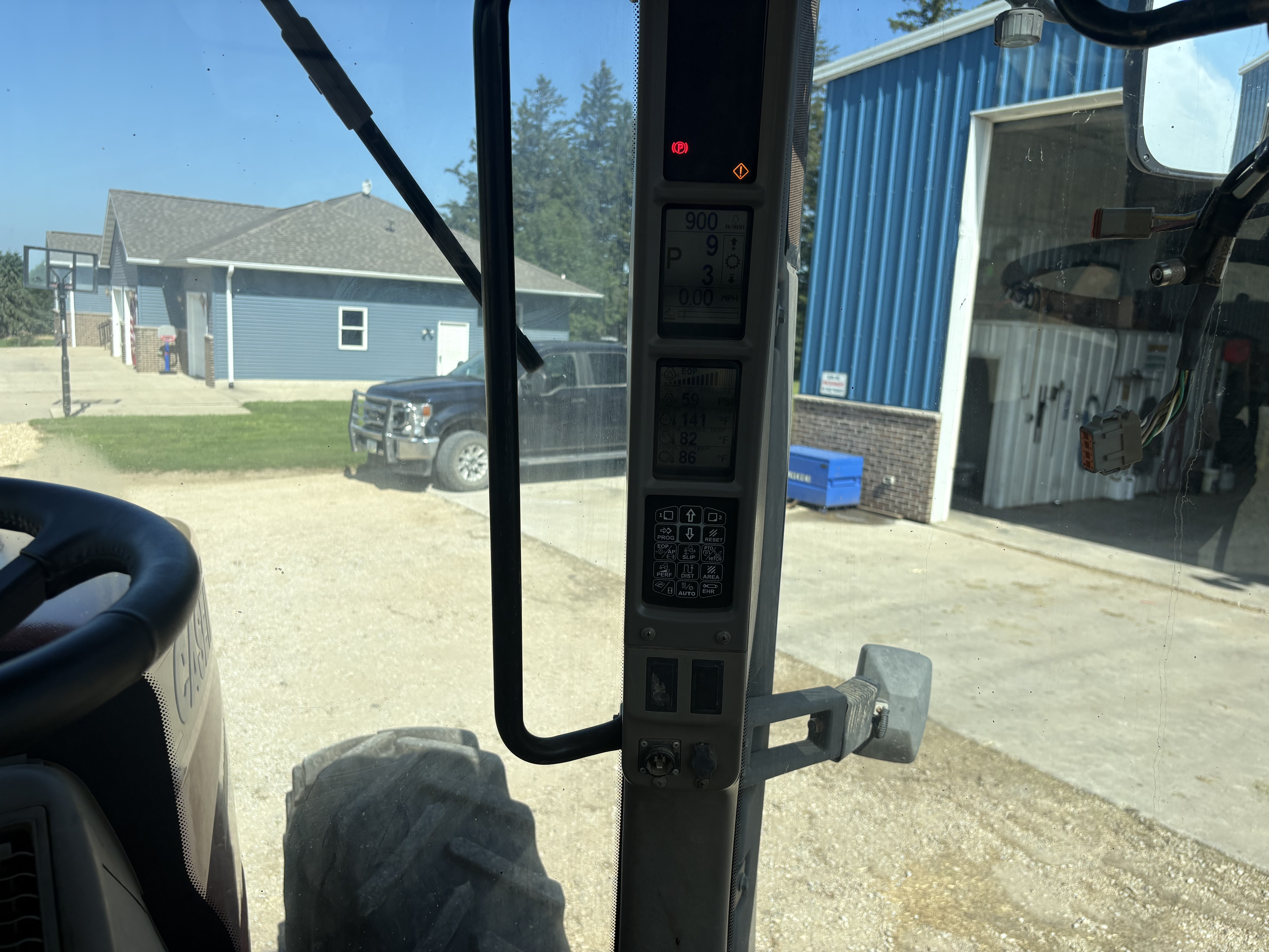 2011 Case IH Magnum 340 Tractor