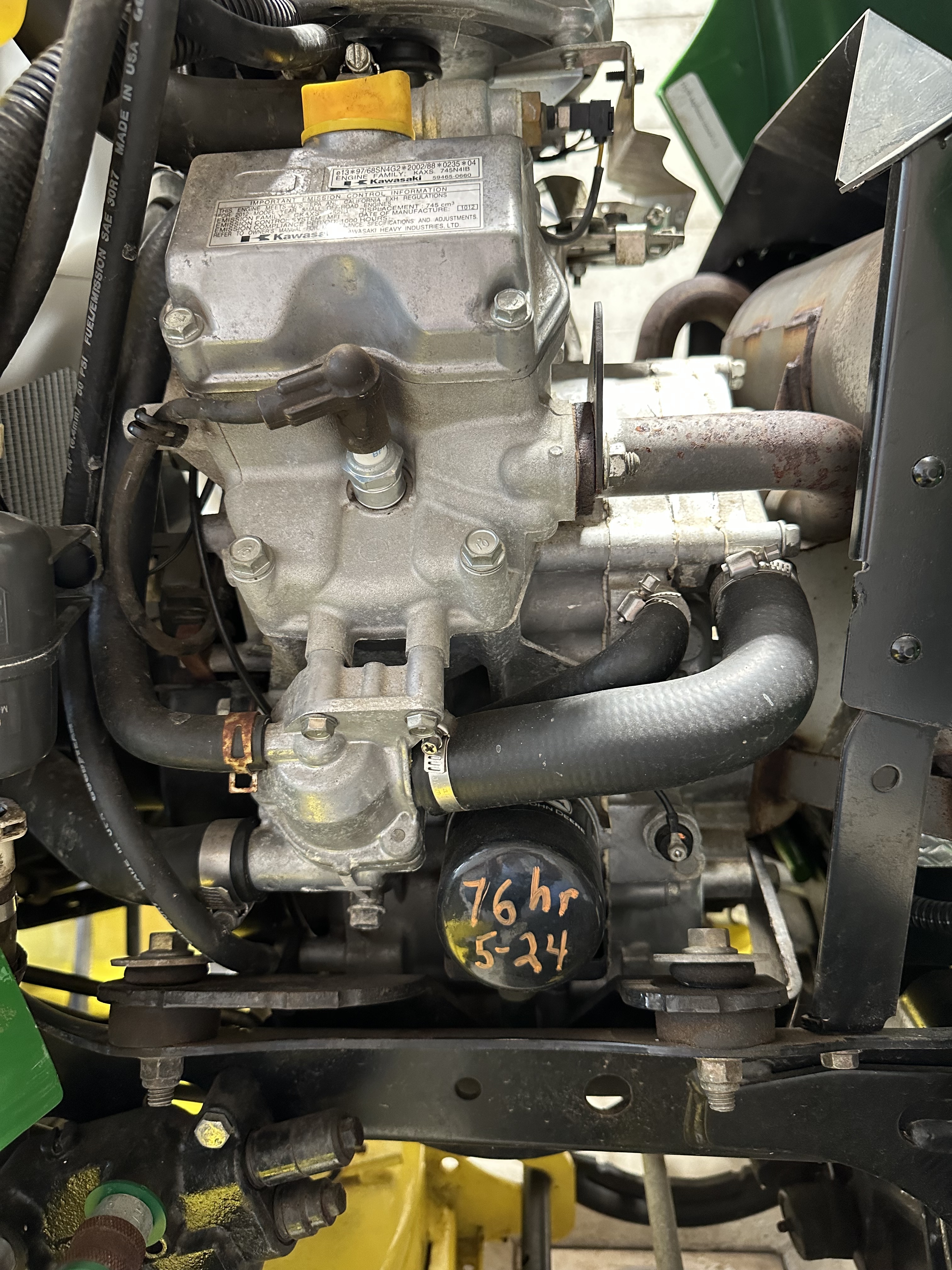 2013 John Deere X730 Lawn Mower