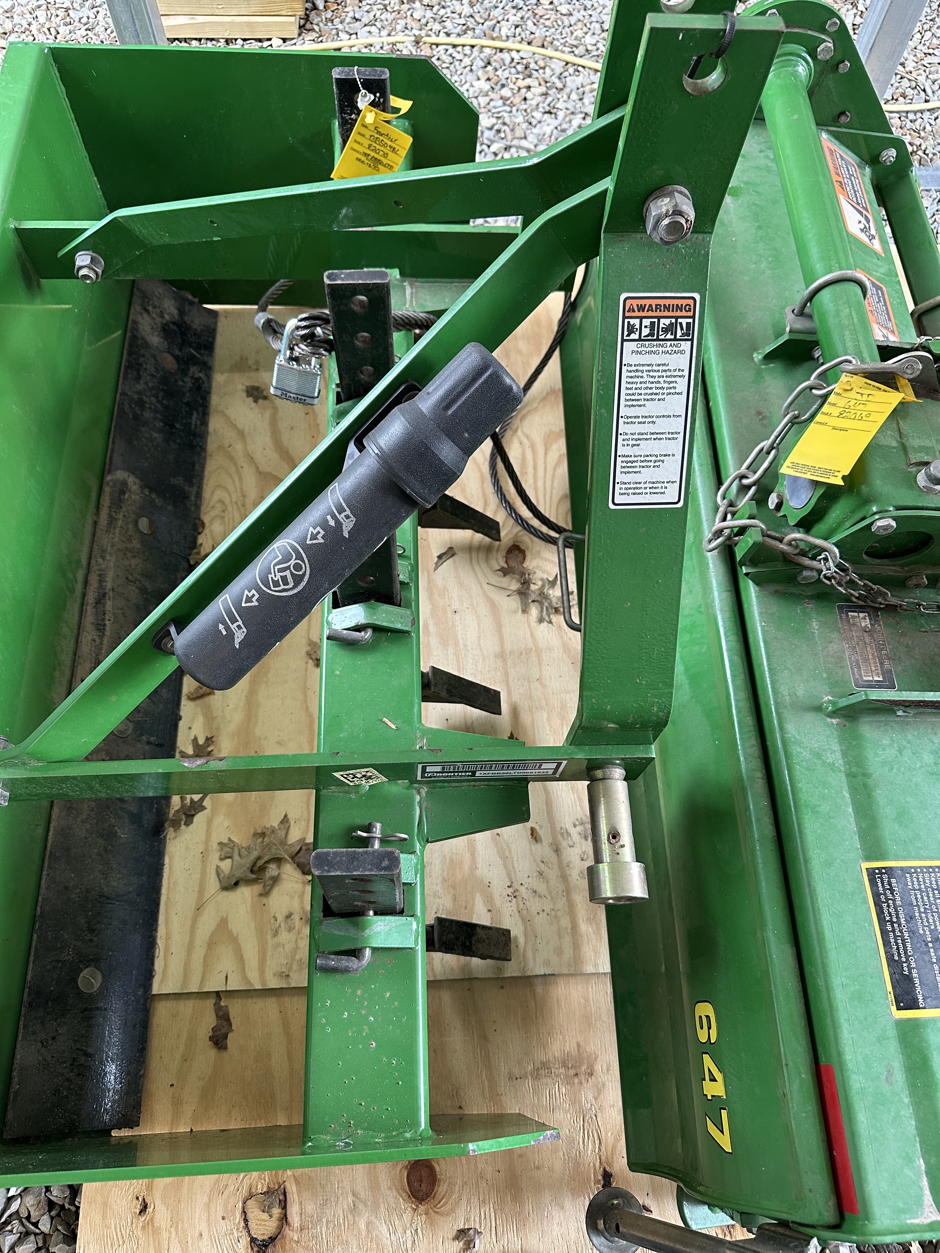 2013 John Deere X730 Lawn Mower
