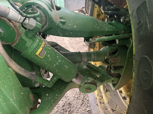 2012 John Deere 8360R Tractor