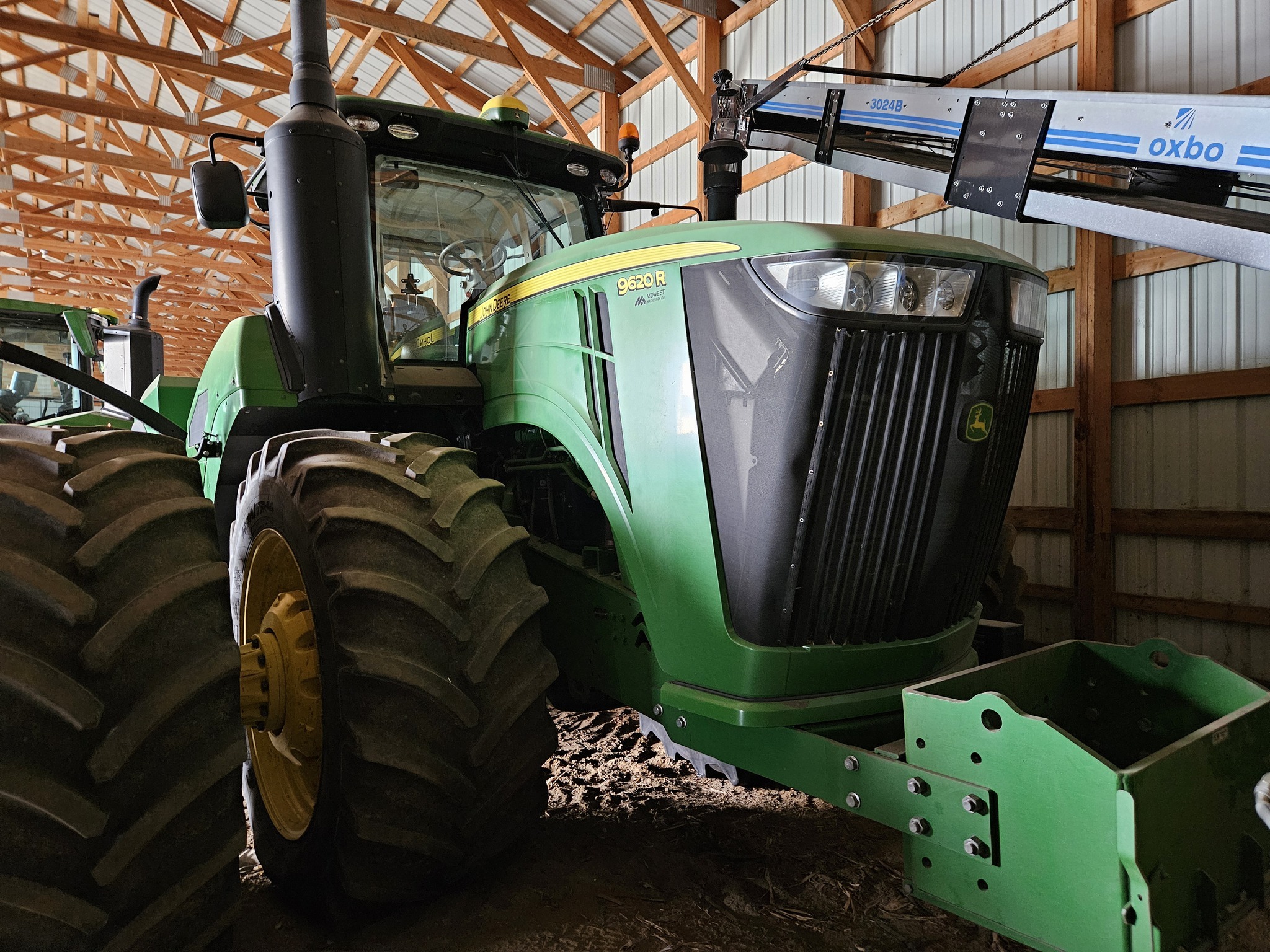 2015 John Deere 9620R Tractor
