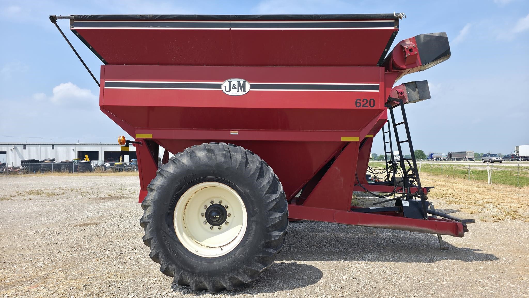 2004 J&M 620-14 Grain Cart