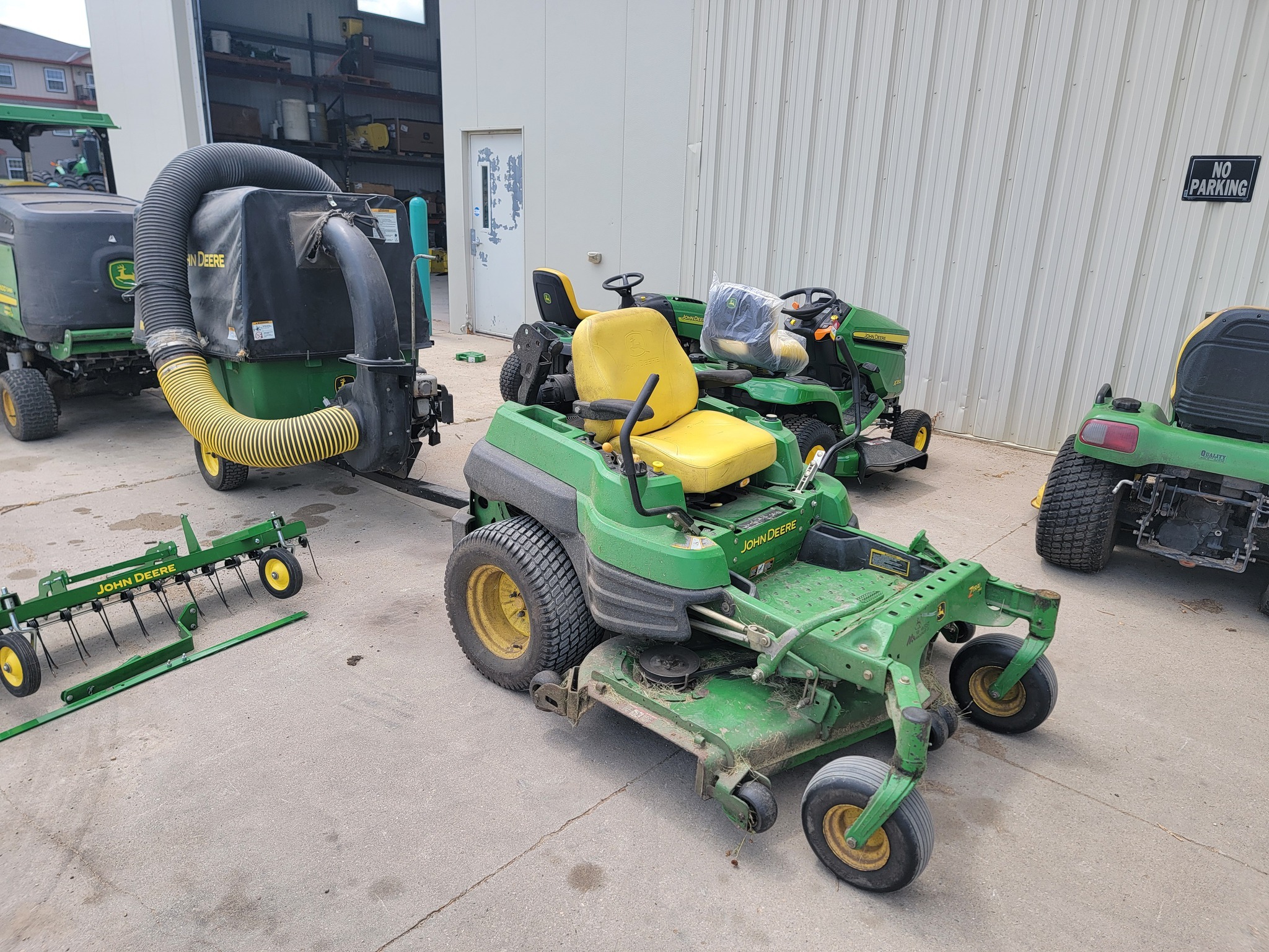 2009 John Deere Z925A Lawn Mower