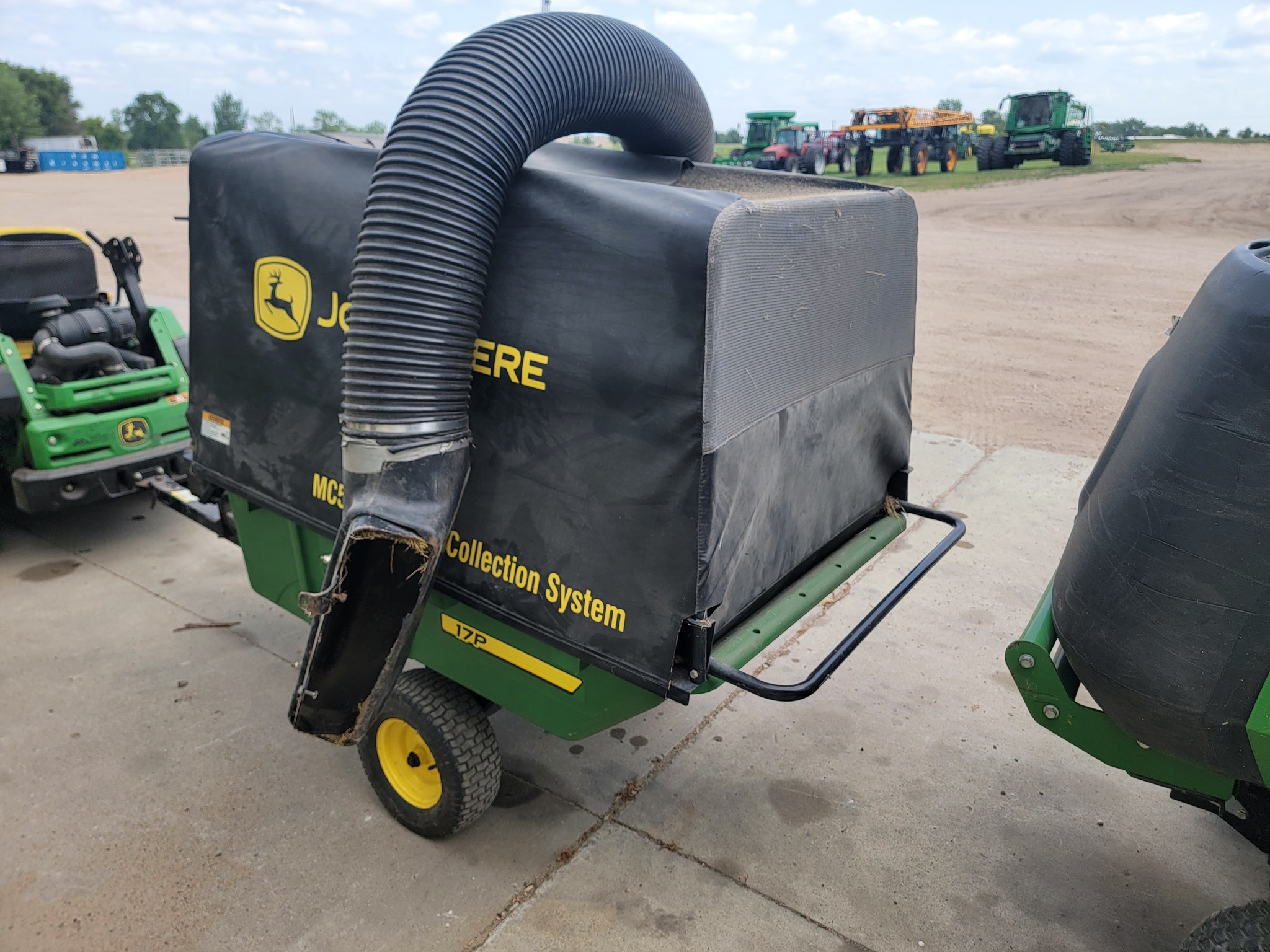 2009 John Deere Z925A Lawn Mower
