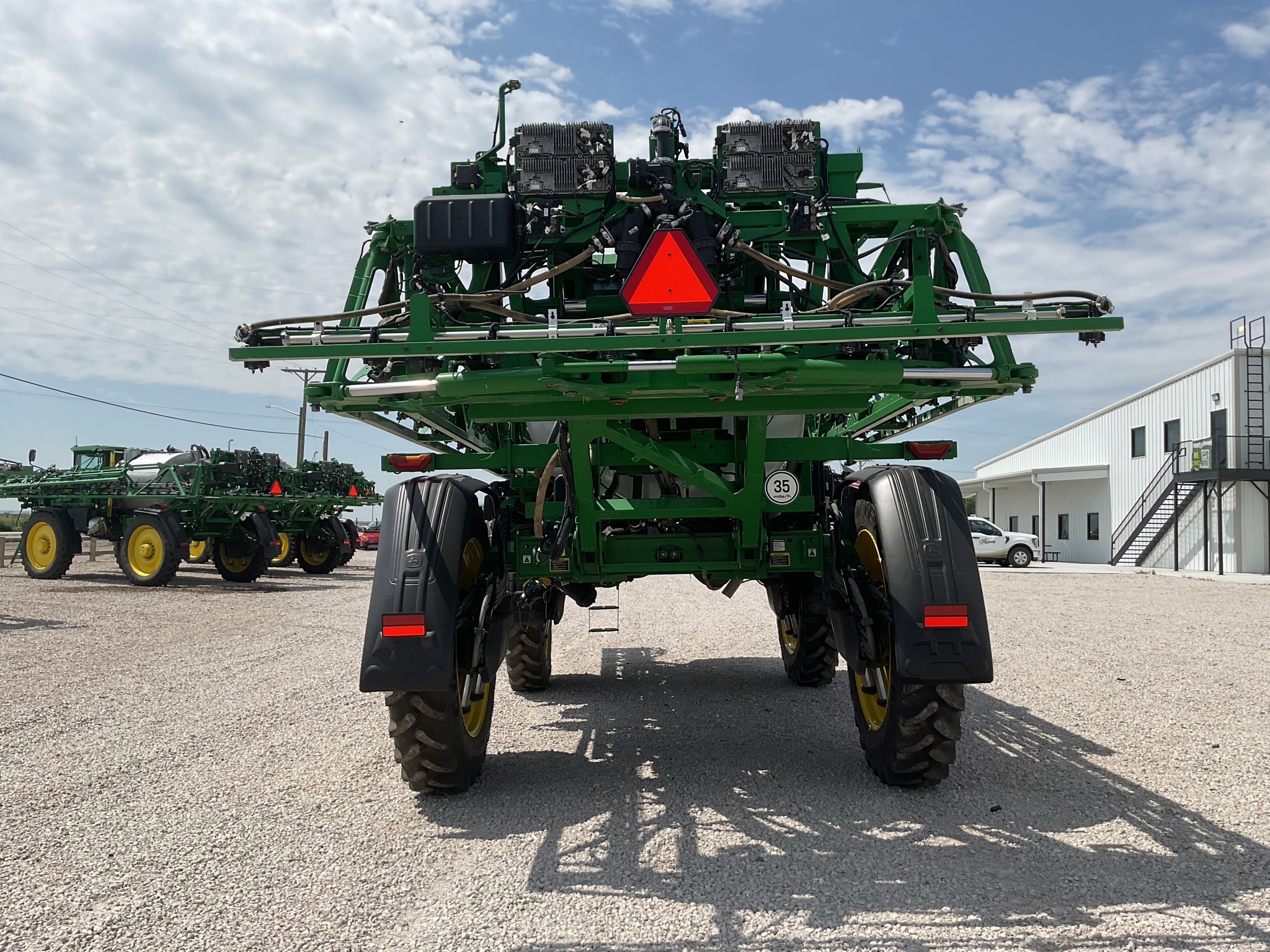 2025 John Deere 616R Self-Propelled Sprayer