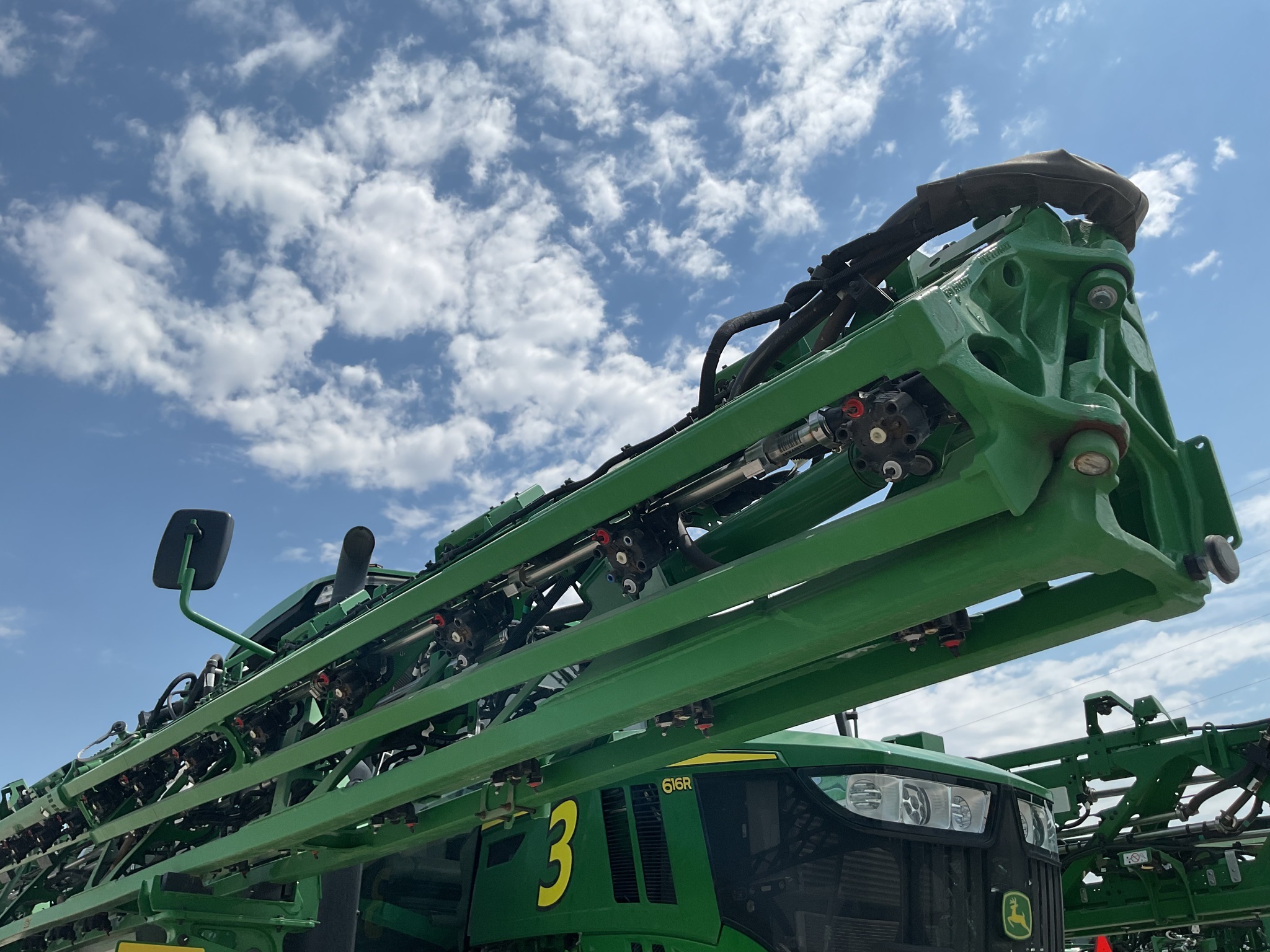 2025 John Deere 616R Self-Propelled Sprayer