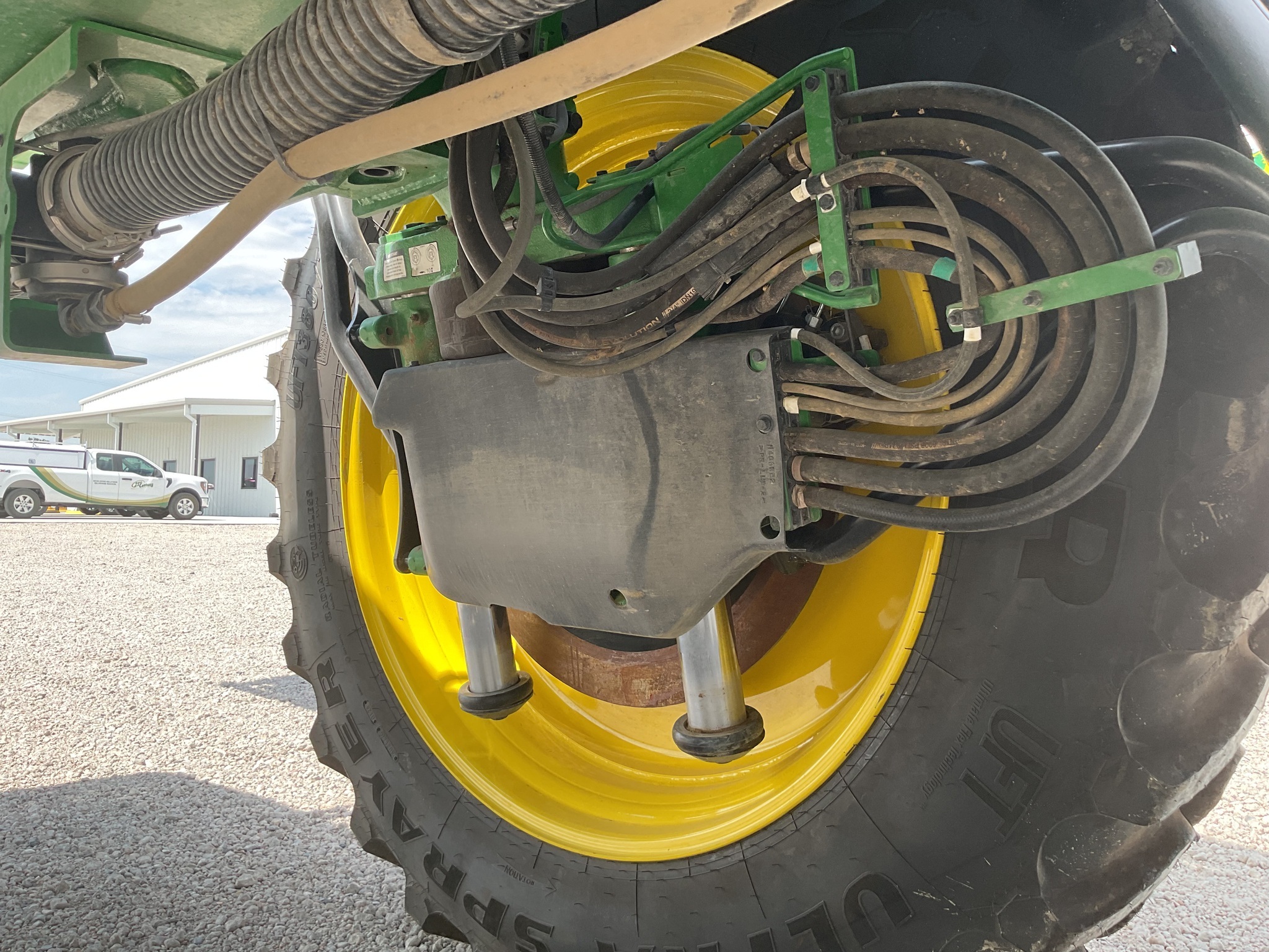 2025 John Deere 616R Self-Propelled Sprayer