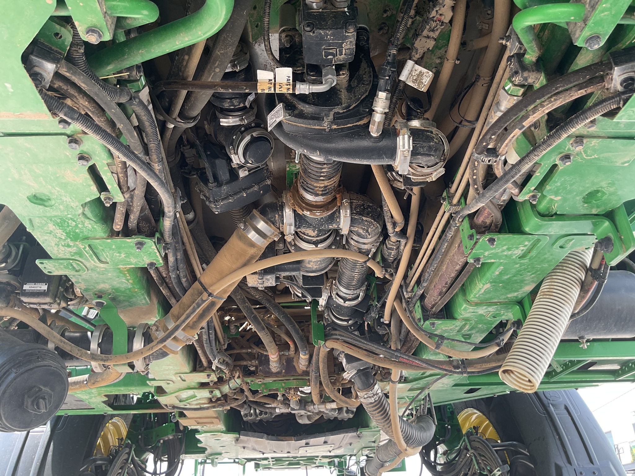 2025 John Deere 616R Self-Propelled Sprayer