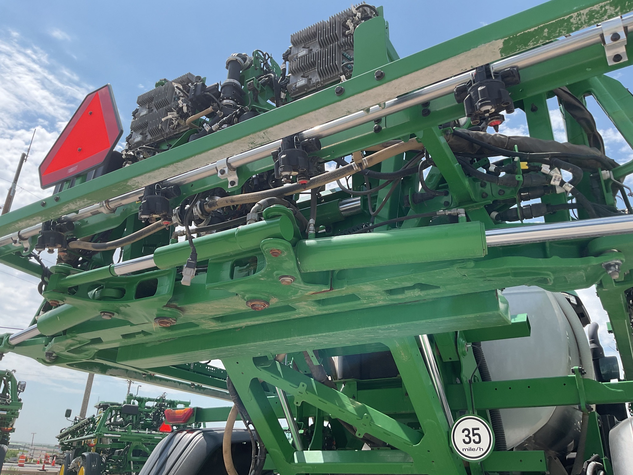 2025 John Deere 616R Self-Propelled Sprayer