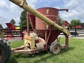  New Holland 353 Grinders and Mixer