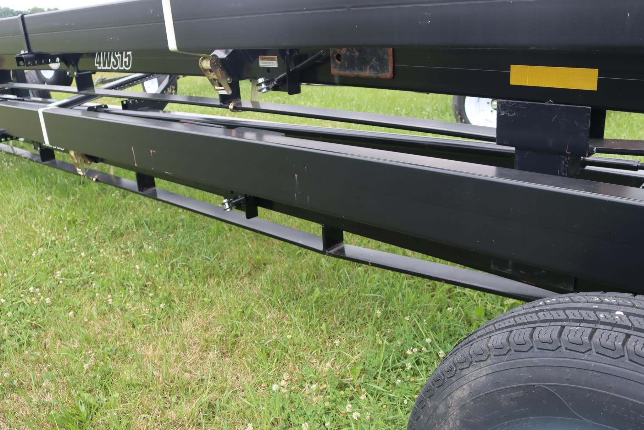  J&M 4WS15-42 Header Trailer