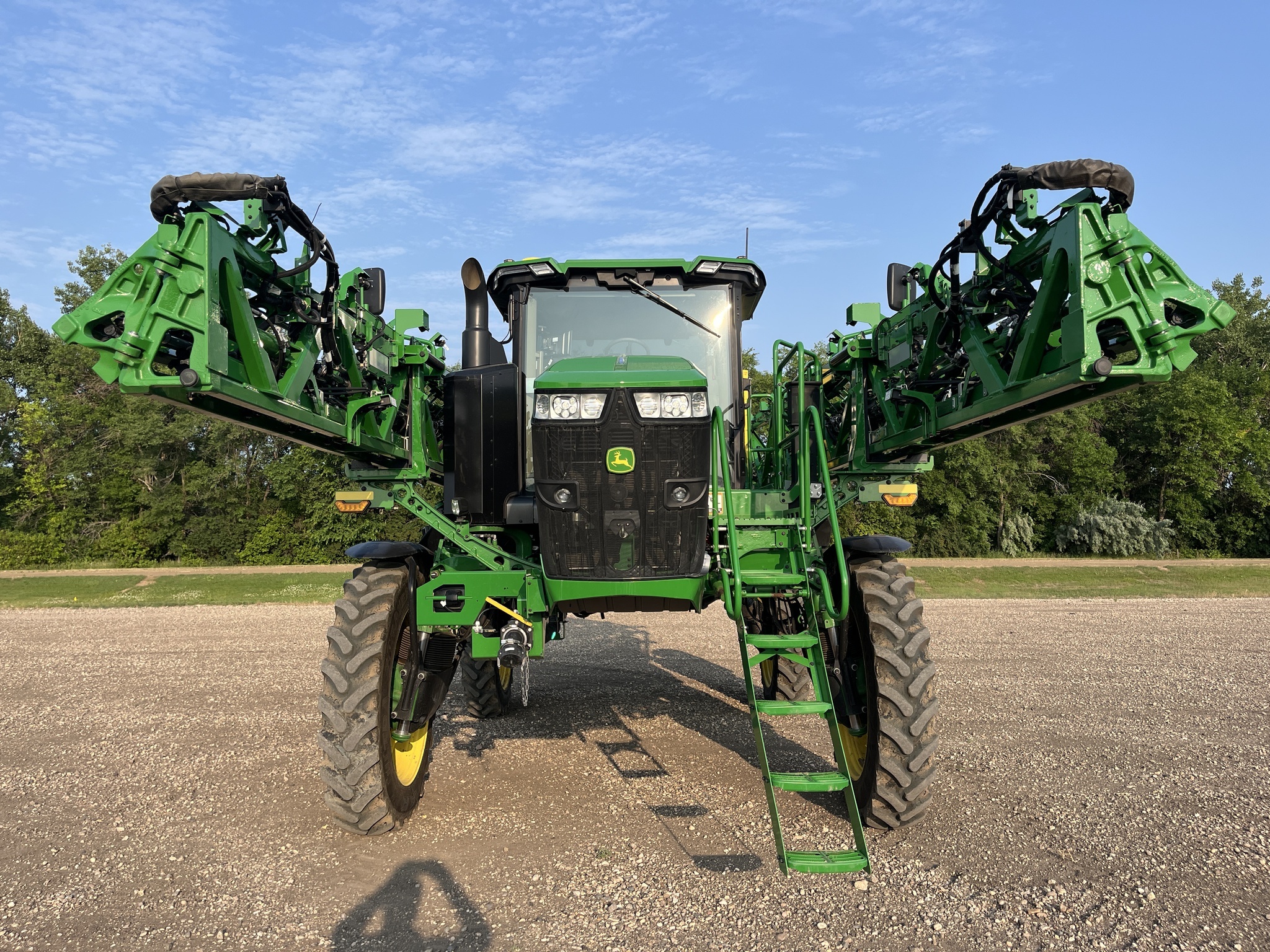 2025 John Deere 412R Self-Propelled Sprayer