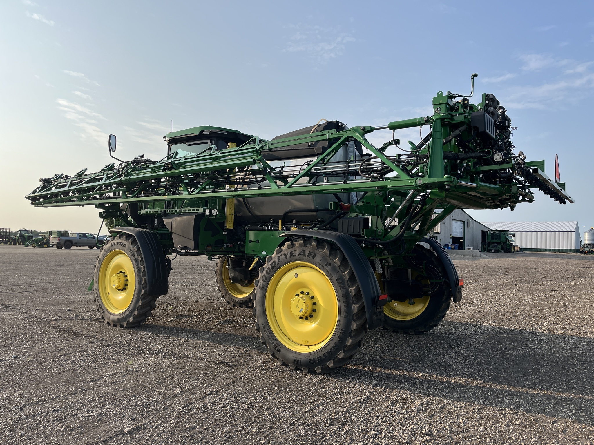 2025 John Deere 412R Self-Propelled Sprayer