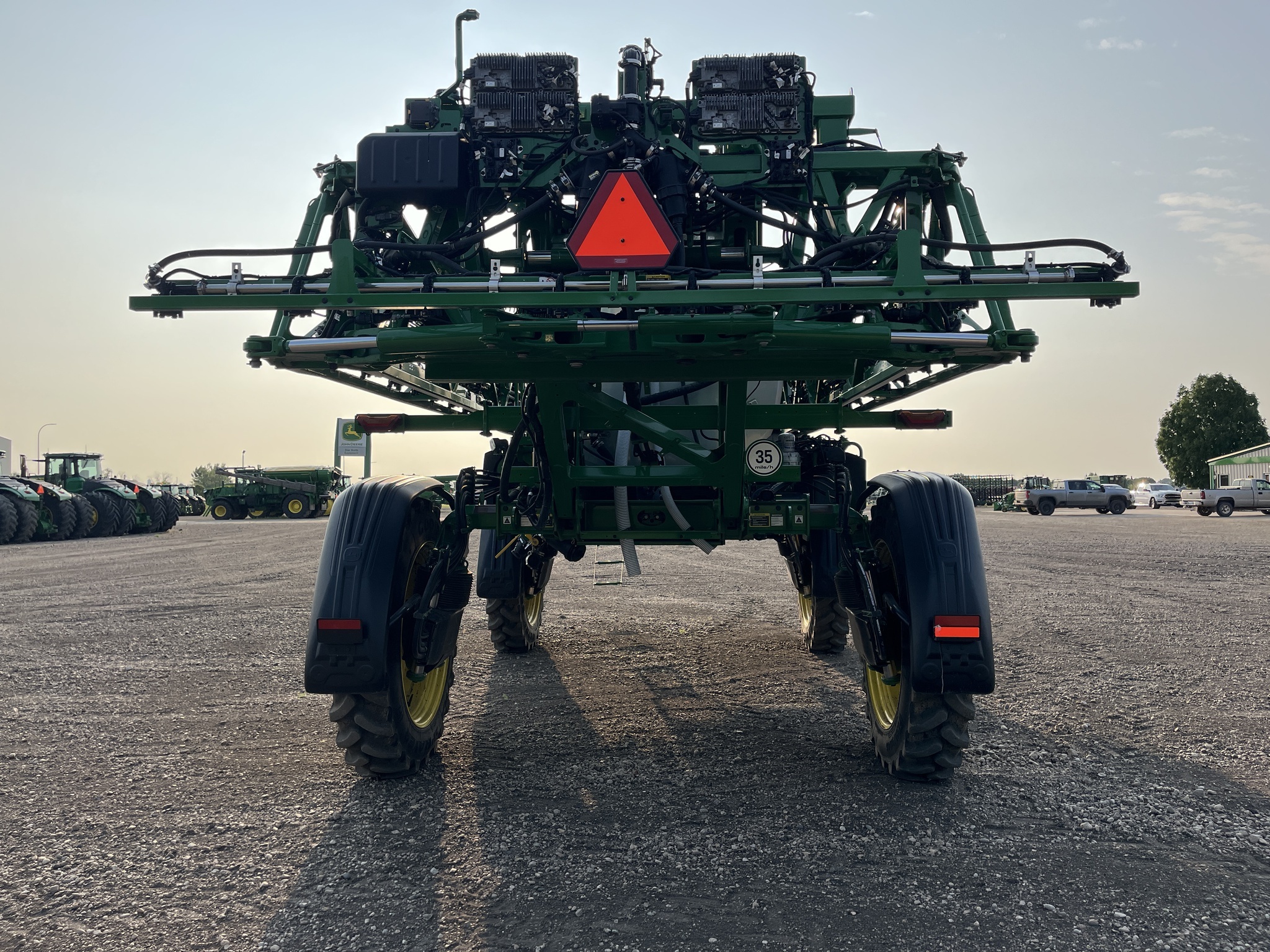 2025 John Deere 412R Self-Propelled Sprayer