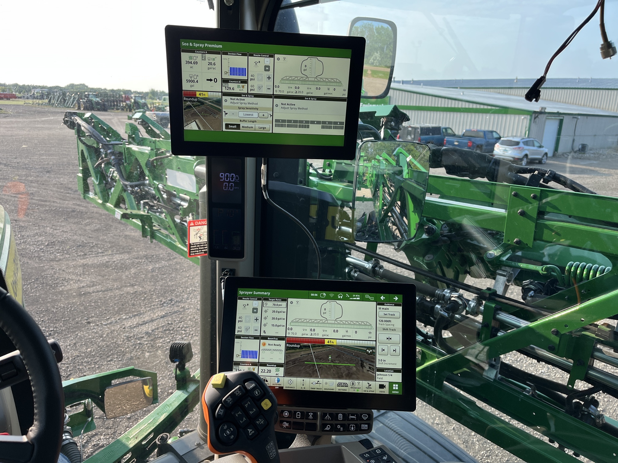 2025 John Deere 412R Self-Propelled Sprayer