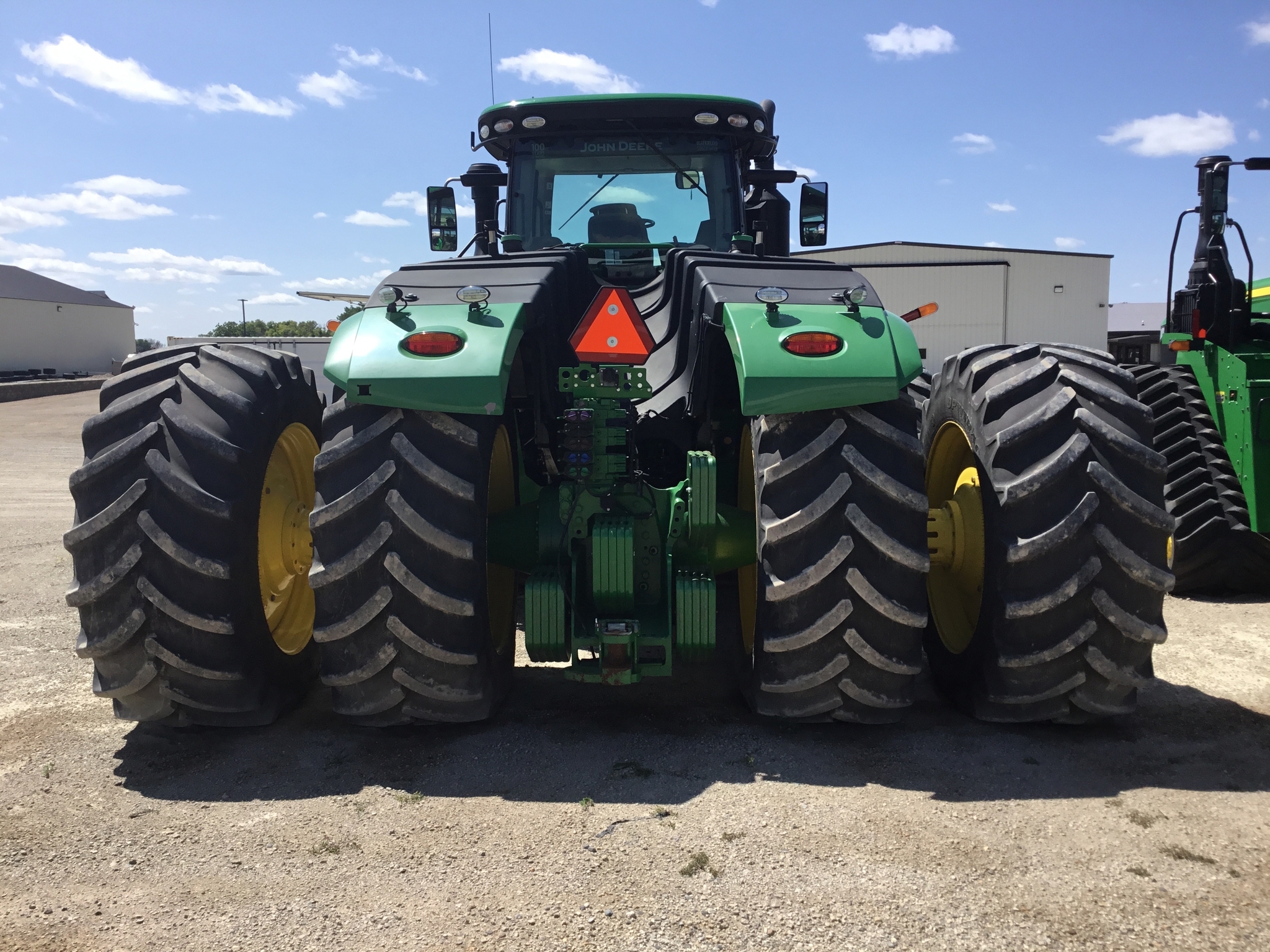 2018 John Deere 9620R Tractor