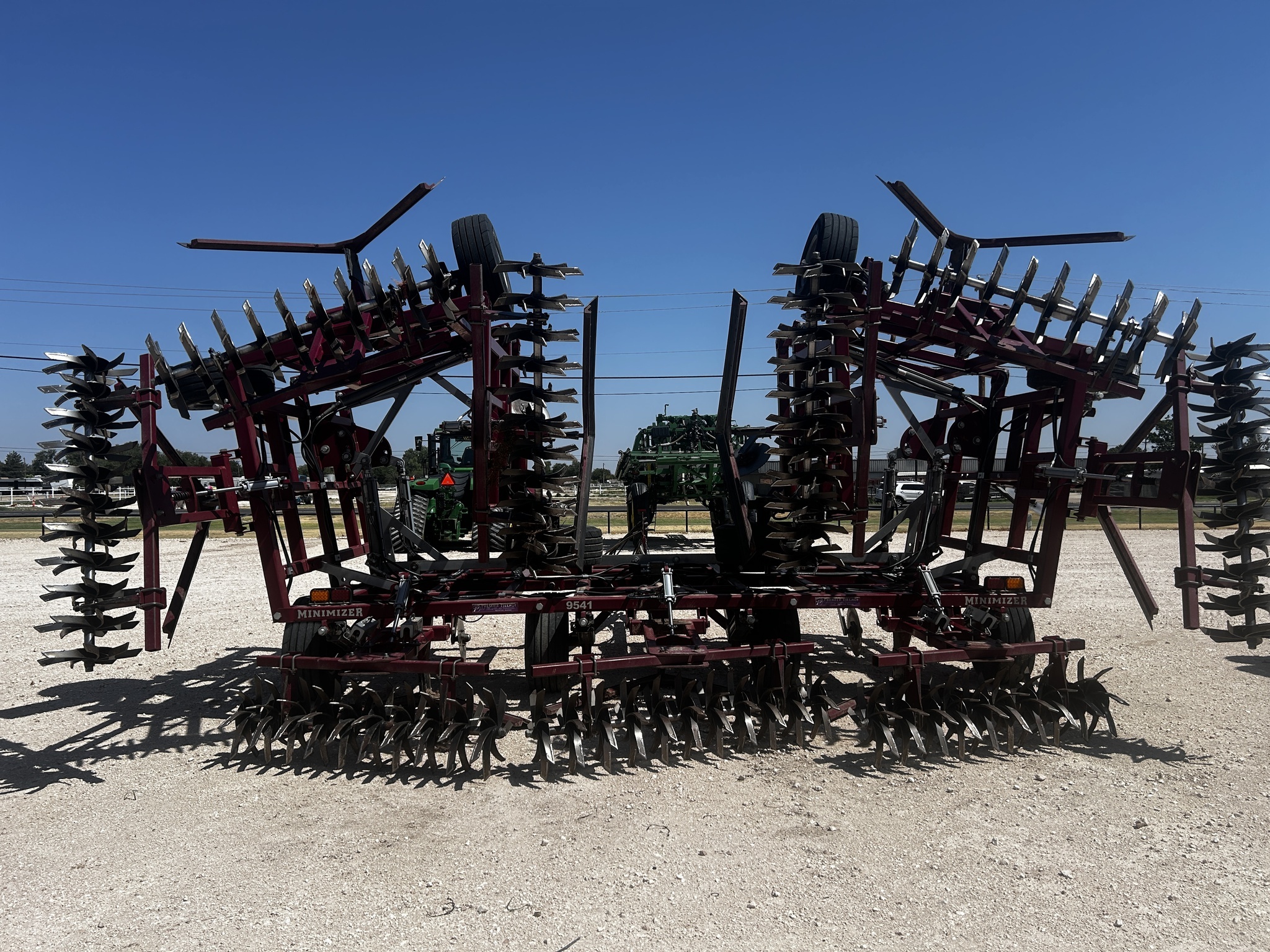 2021 Premier 9x6 Minimizer Field Cultivator