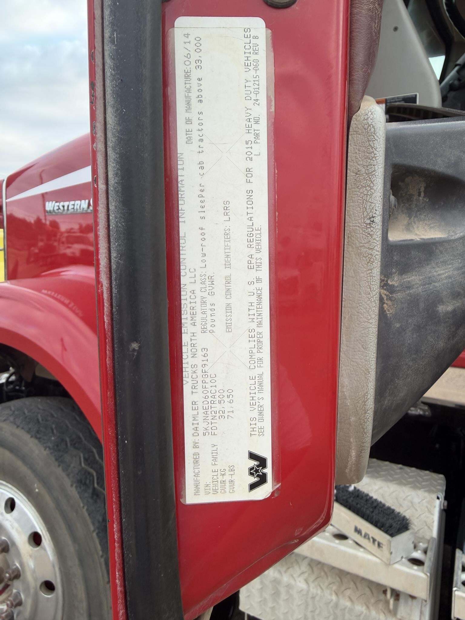 2015 Western Star 4900 Semi Trucks/Trailer