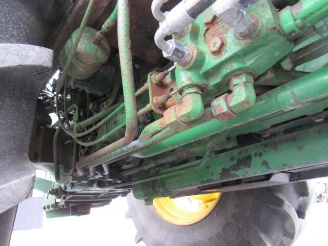 2015 John Deere 5085E Tractor