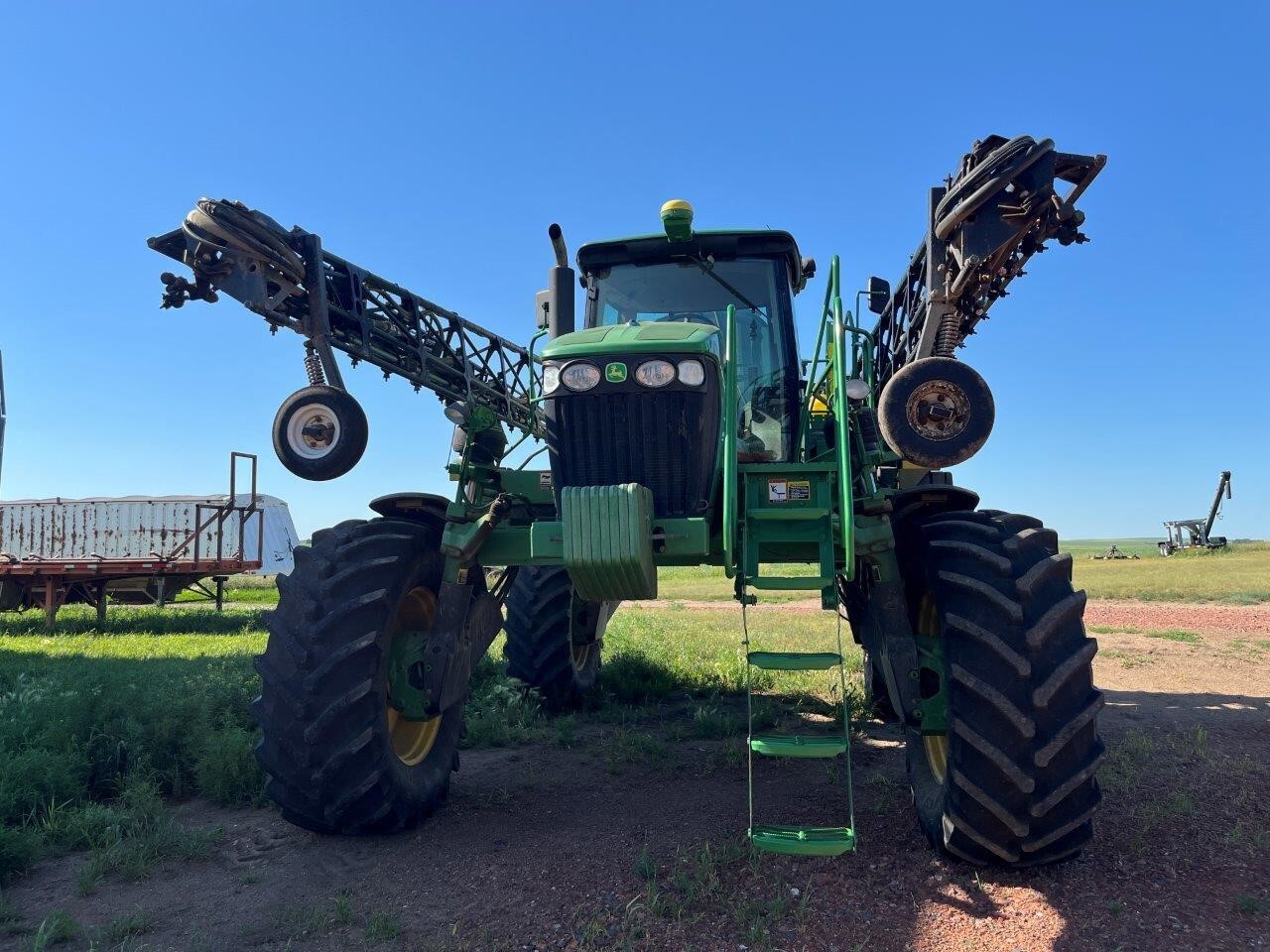 2009 John Deere 4830 Self-Propelled Sprayer