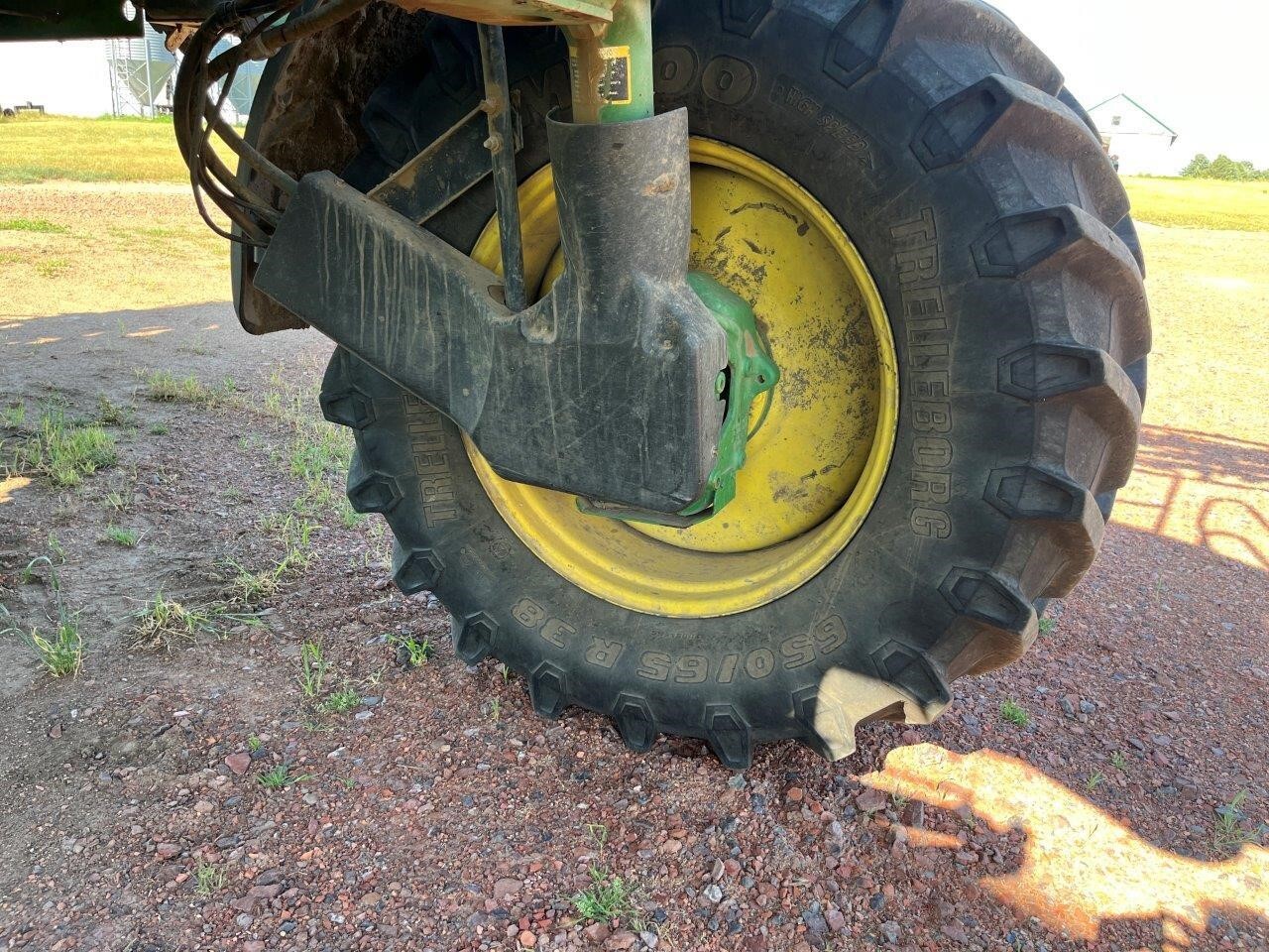 2009 John Deere 4830 Self-Propelled Sprayer