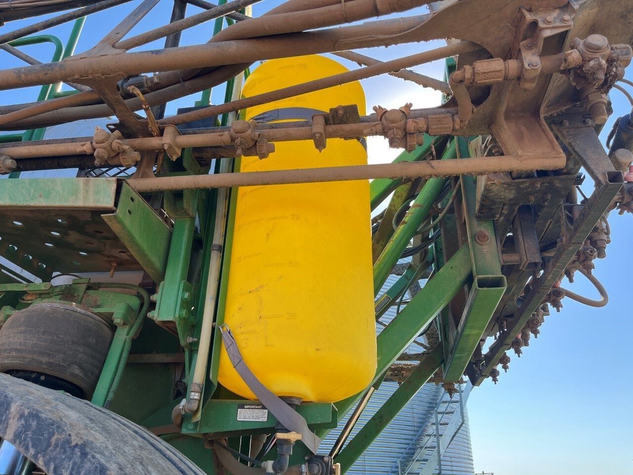 2009 John Deere 4830 Self-Propelled Sprayer