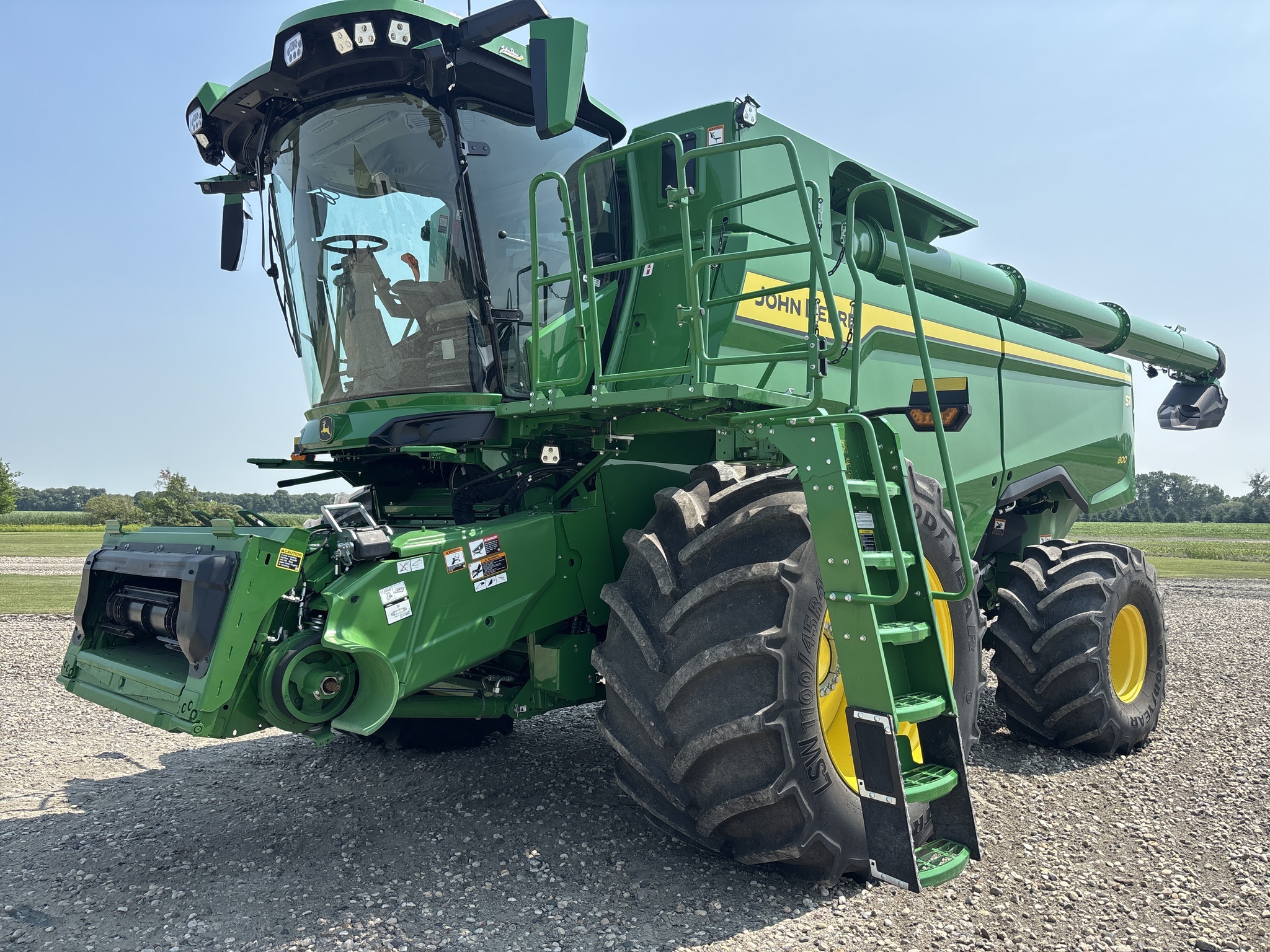 2025 John Deere S7 800 Combine