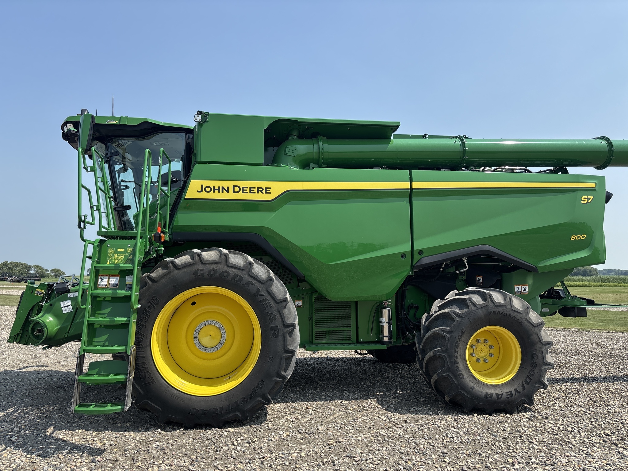 2025 John Deere S7 800 Combine