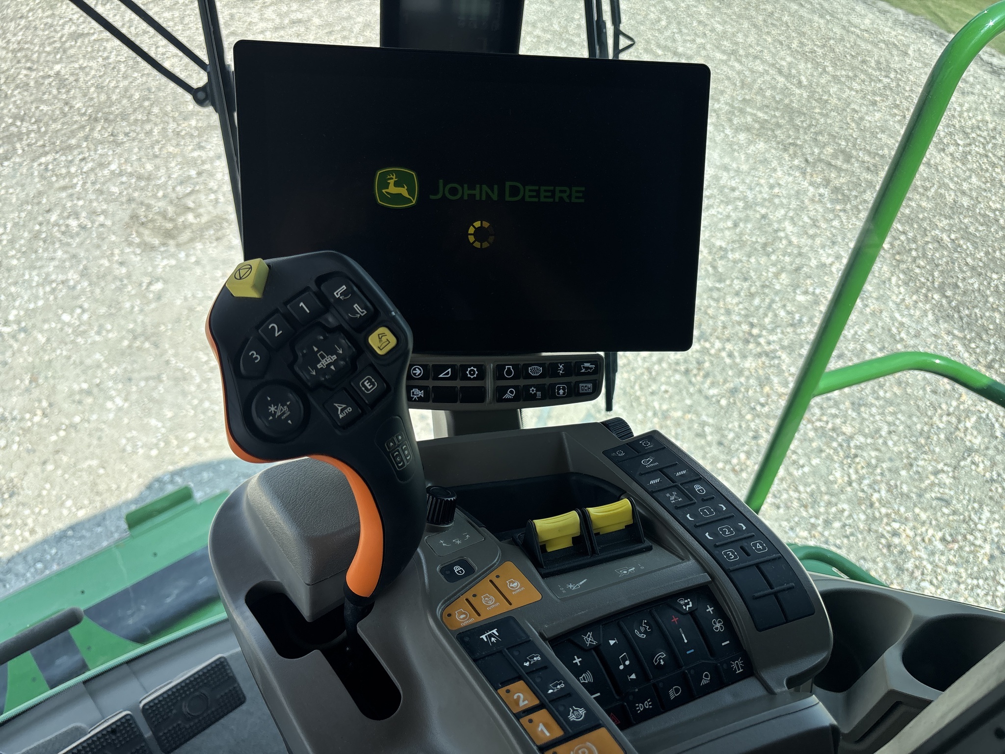 2025 John Deere S7 800 Combine