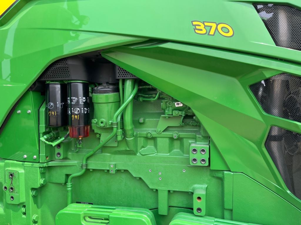 2024 John Deere 8RT 370 Tractor