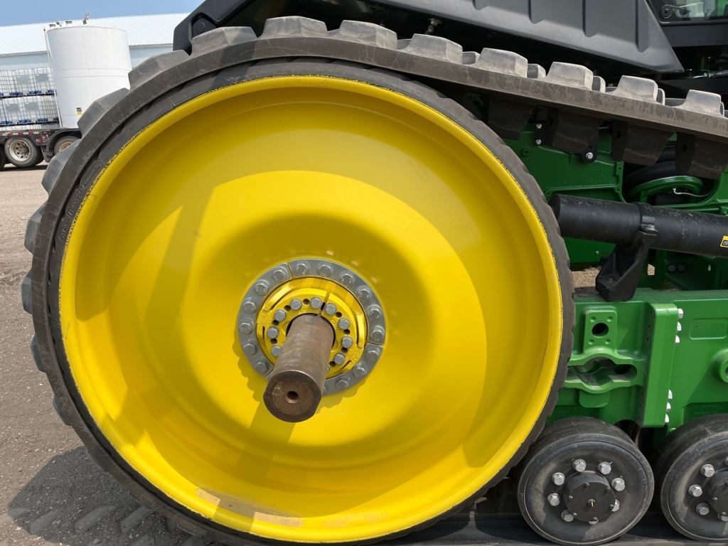 2024 John Deere 8RT 370 Tractor