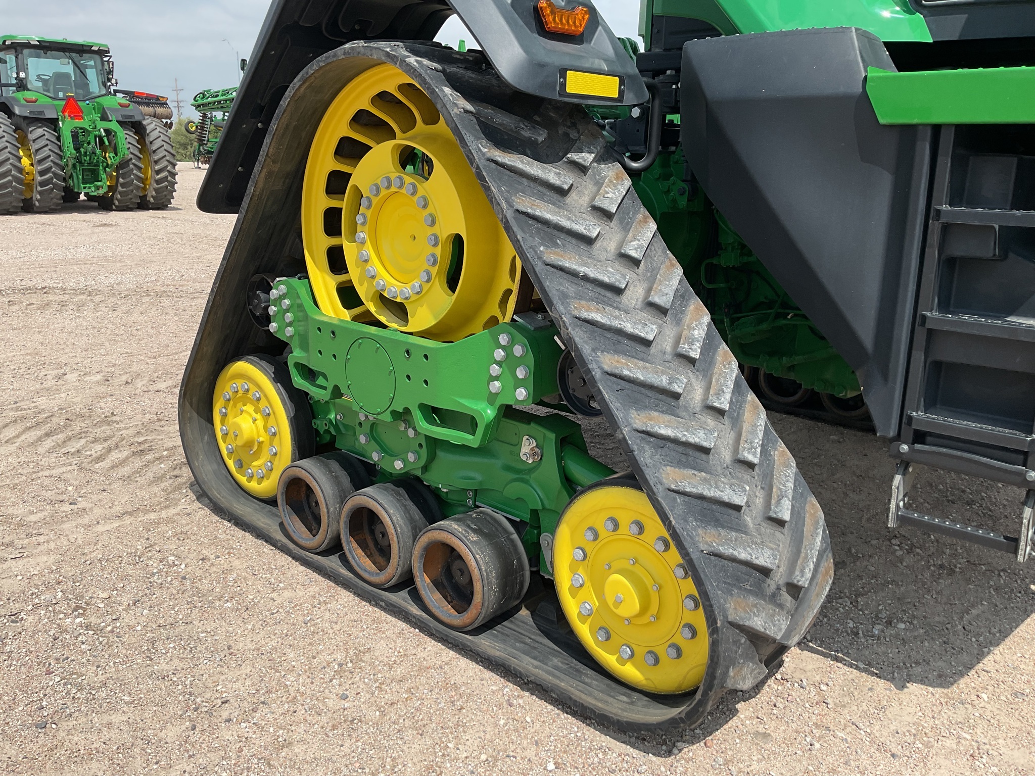 2021 John Deere 8RX 370 Tractor