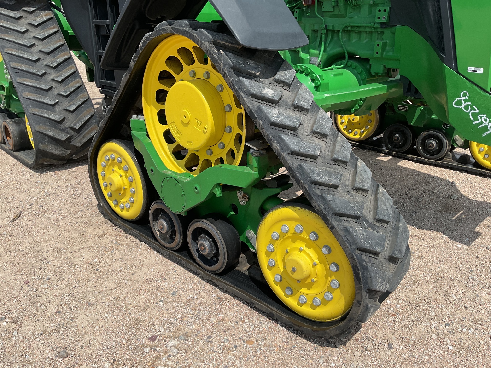 2021 John Deere 8RX 370 Tractor