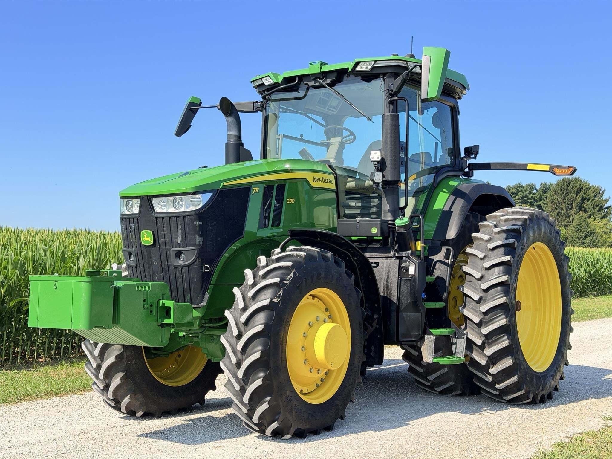 2022 John Deere 7R 330 Tractor