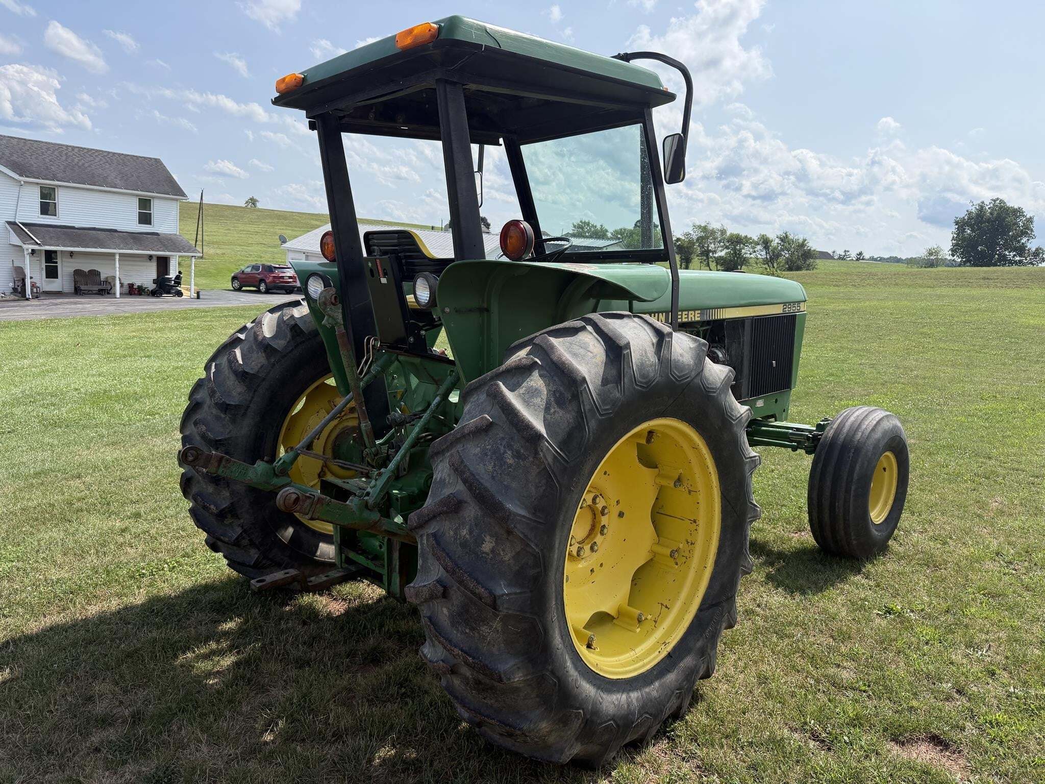 1987 John Deere 2955 Tractor