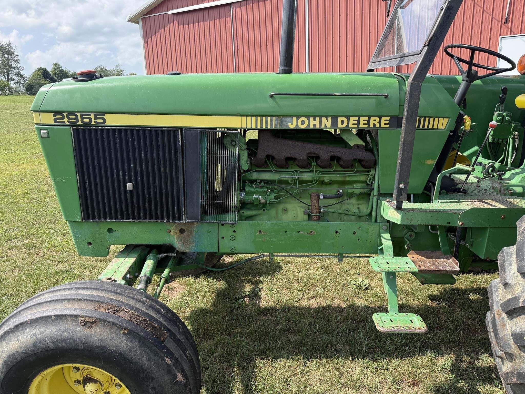 1987 John Deere 2955 Tractor