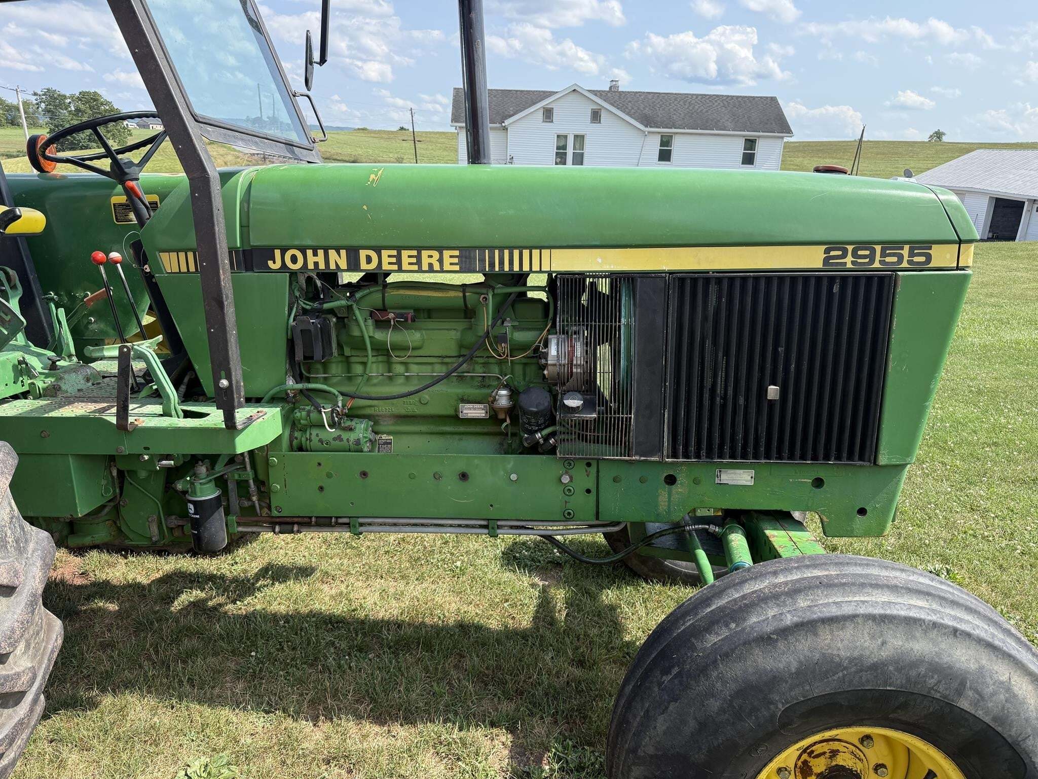 1987 John Deere 2955 Tractor