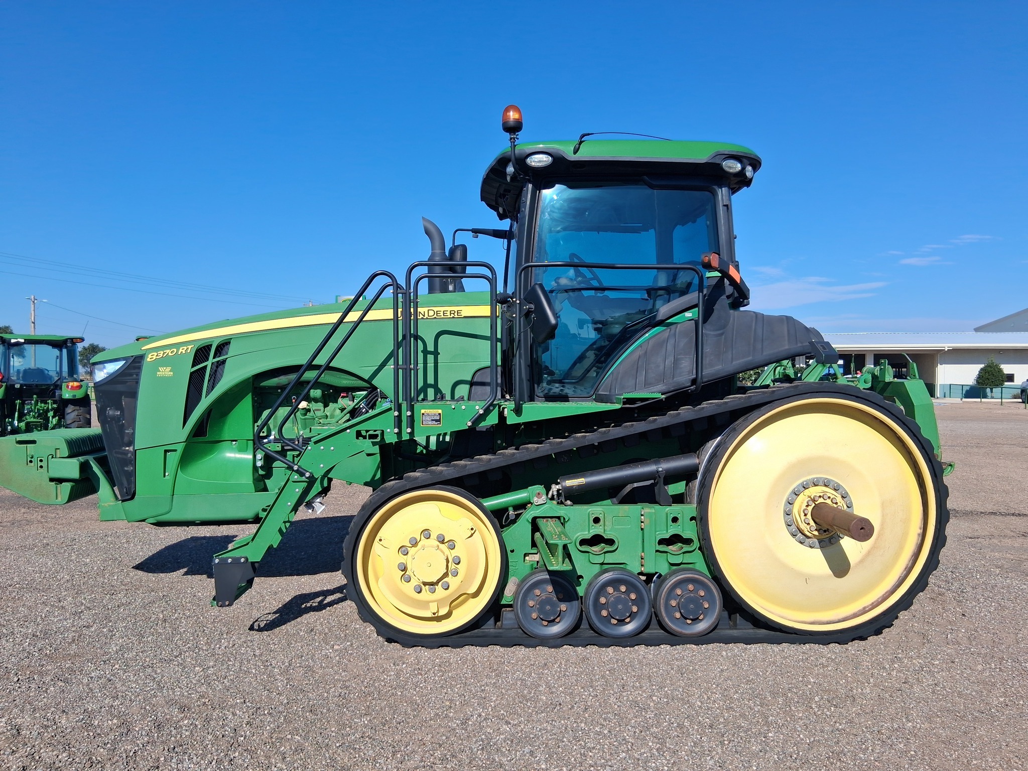 2015 John Deere 8370RT Tractor