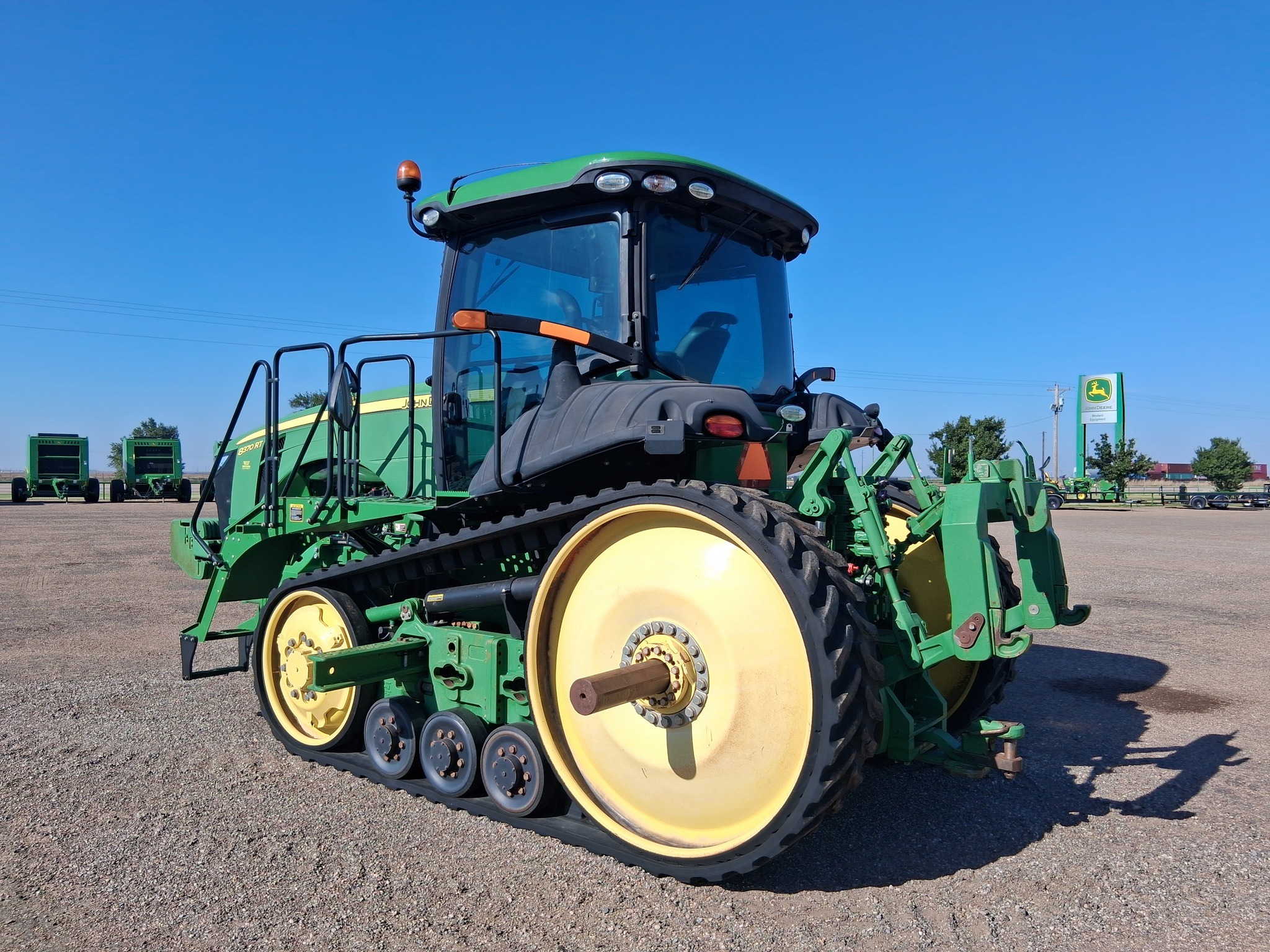 2015 John Deere 8370RT Tractor
