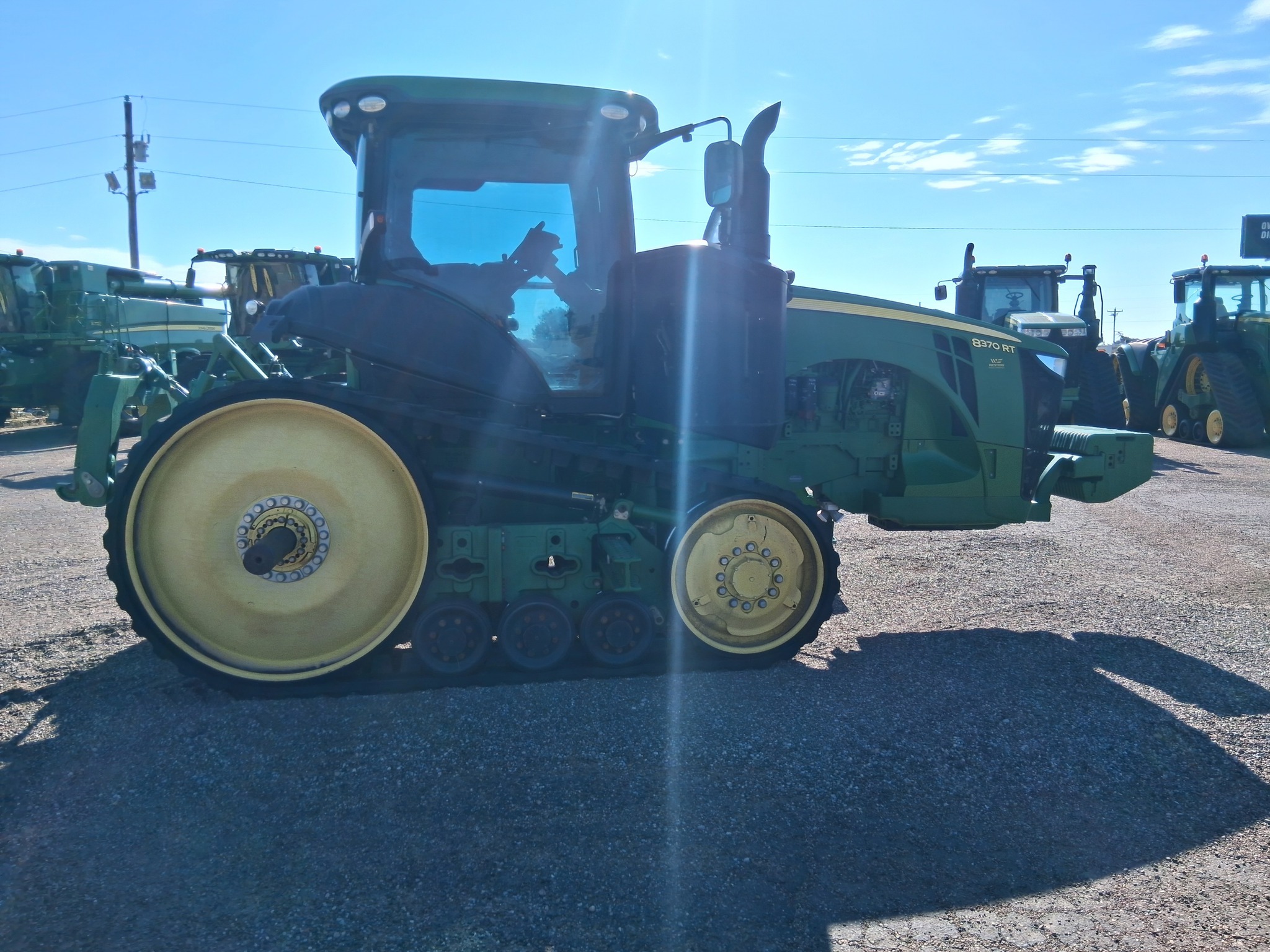 2015 John Deere 8370RT Tractor