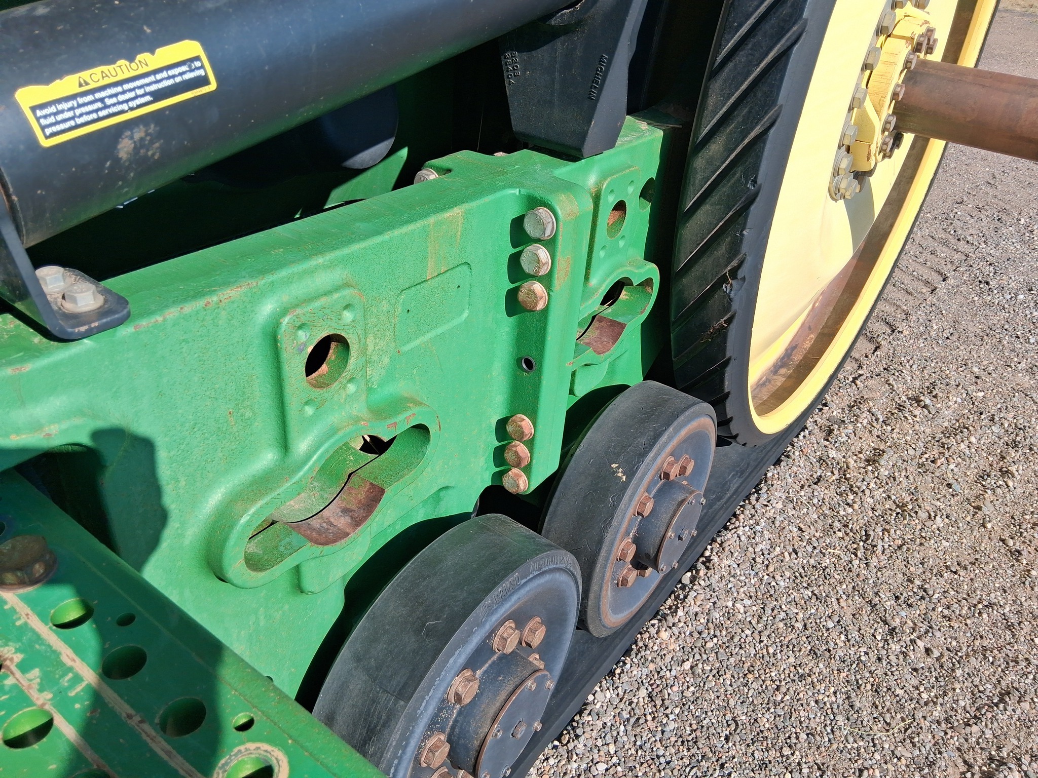 2015 John Deere 8370RT Tractor