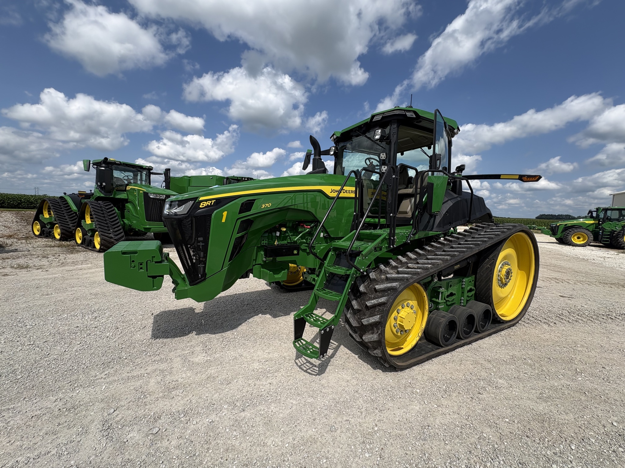 2025 John Deere 8RT 370 Tractor