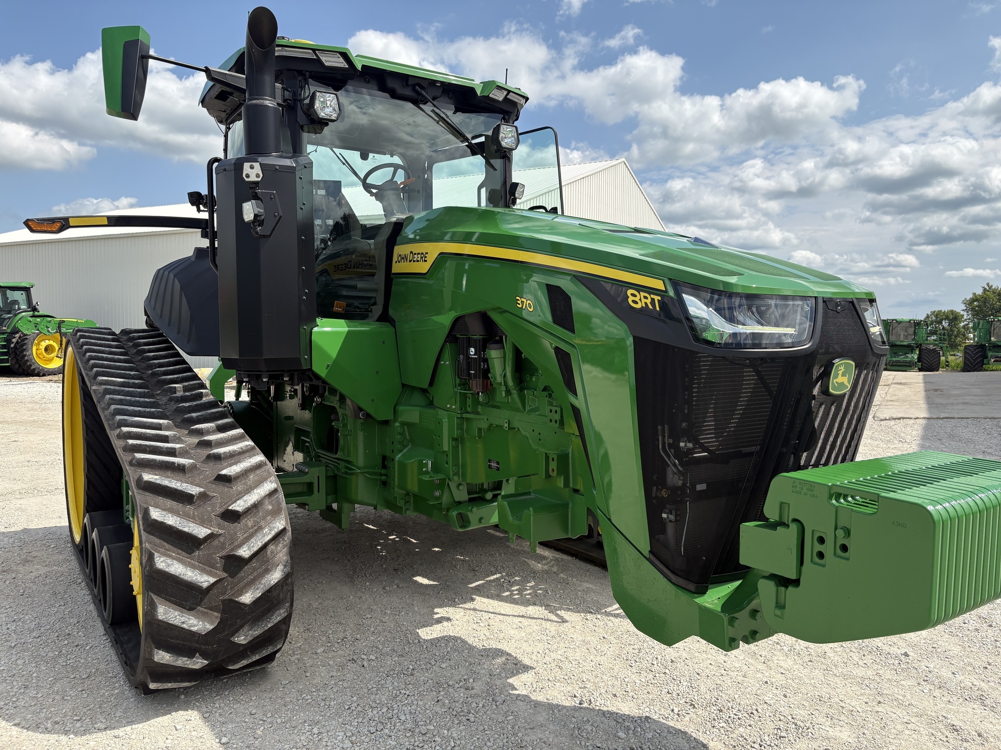 2025 John Deere 8RT 370 Tractor
