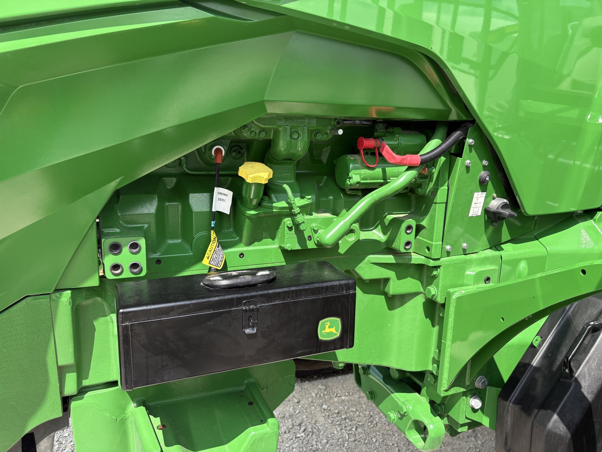 2025 John Deere 8RT 370 Tractor