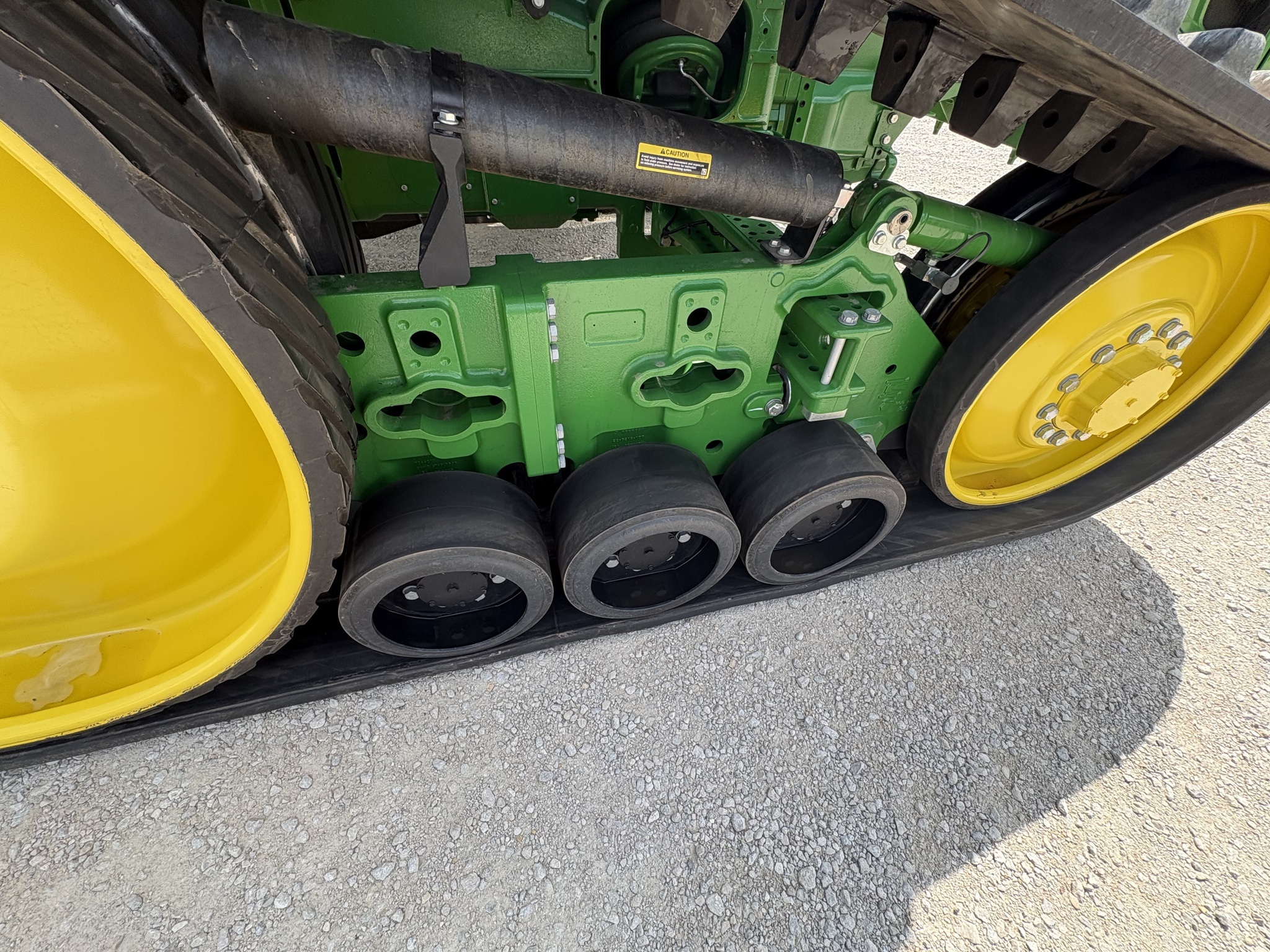 2025 John Deere 8RT 370 Tractor