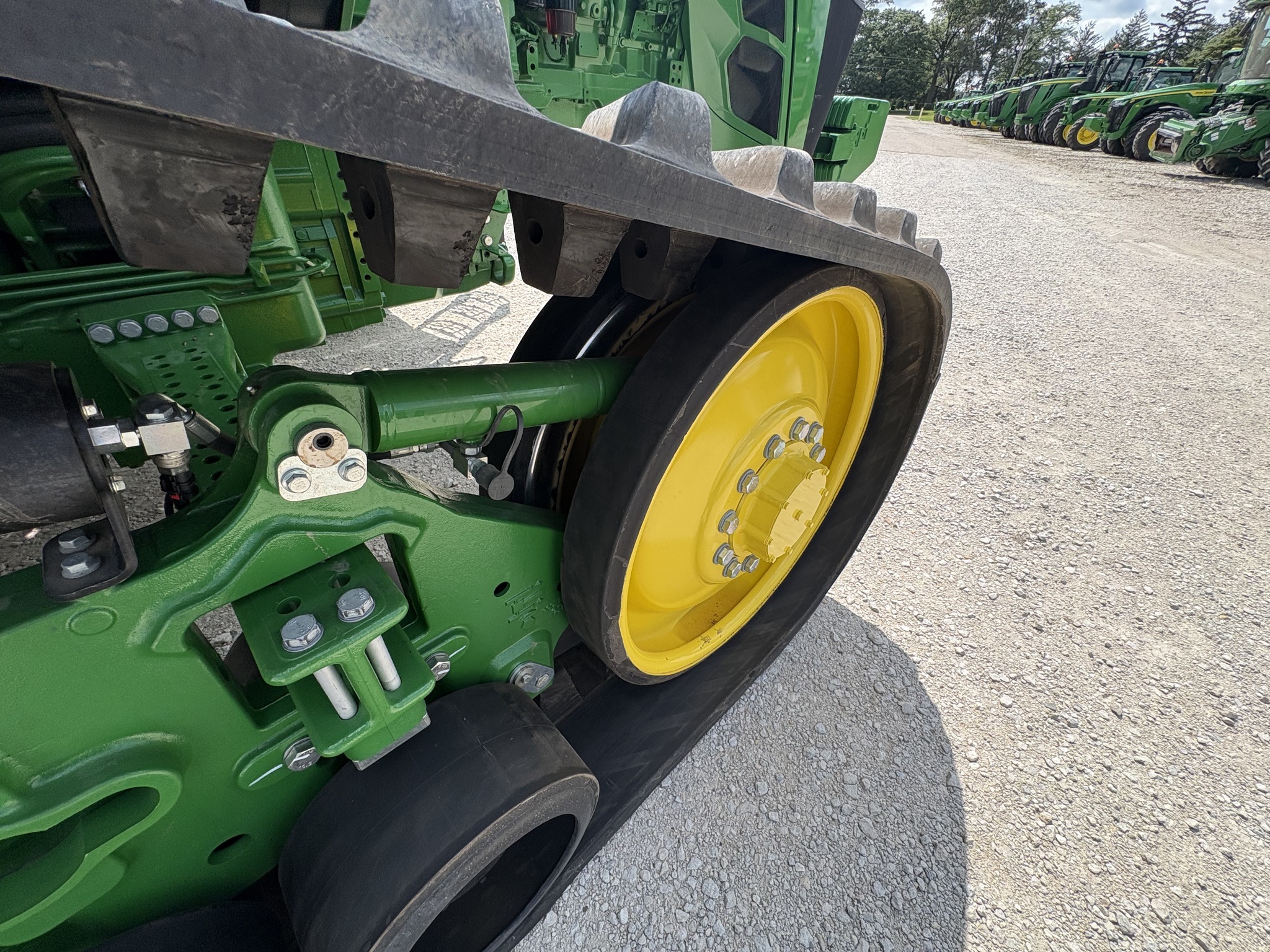 2025 John Deere 8RT 370 Tractor
