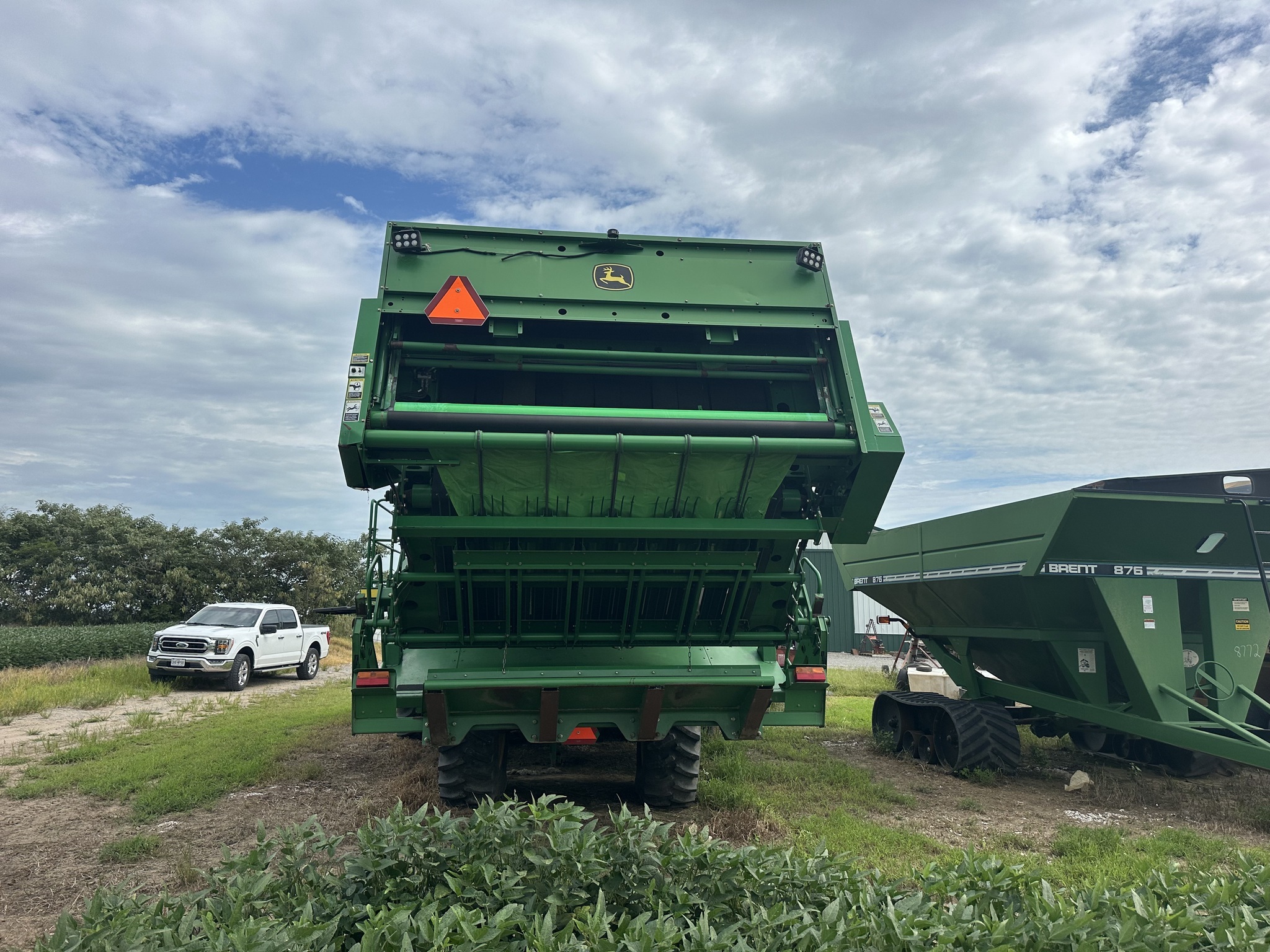 2010 John Deere 7760 Cotton Equipment