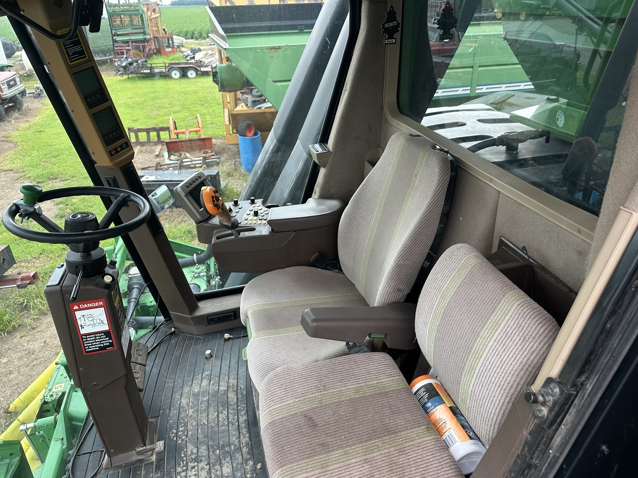 2010 John Deere 7760 Cotton Equipment