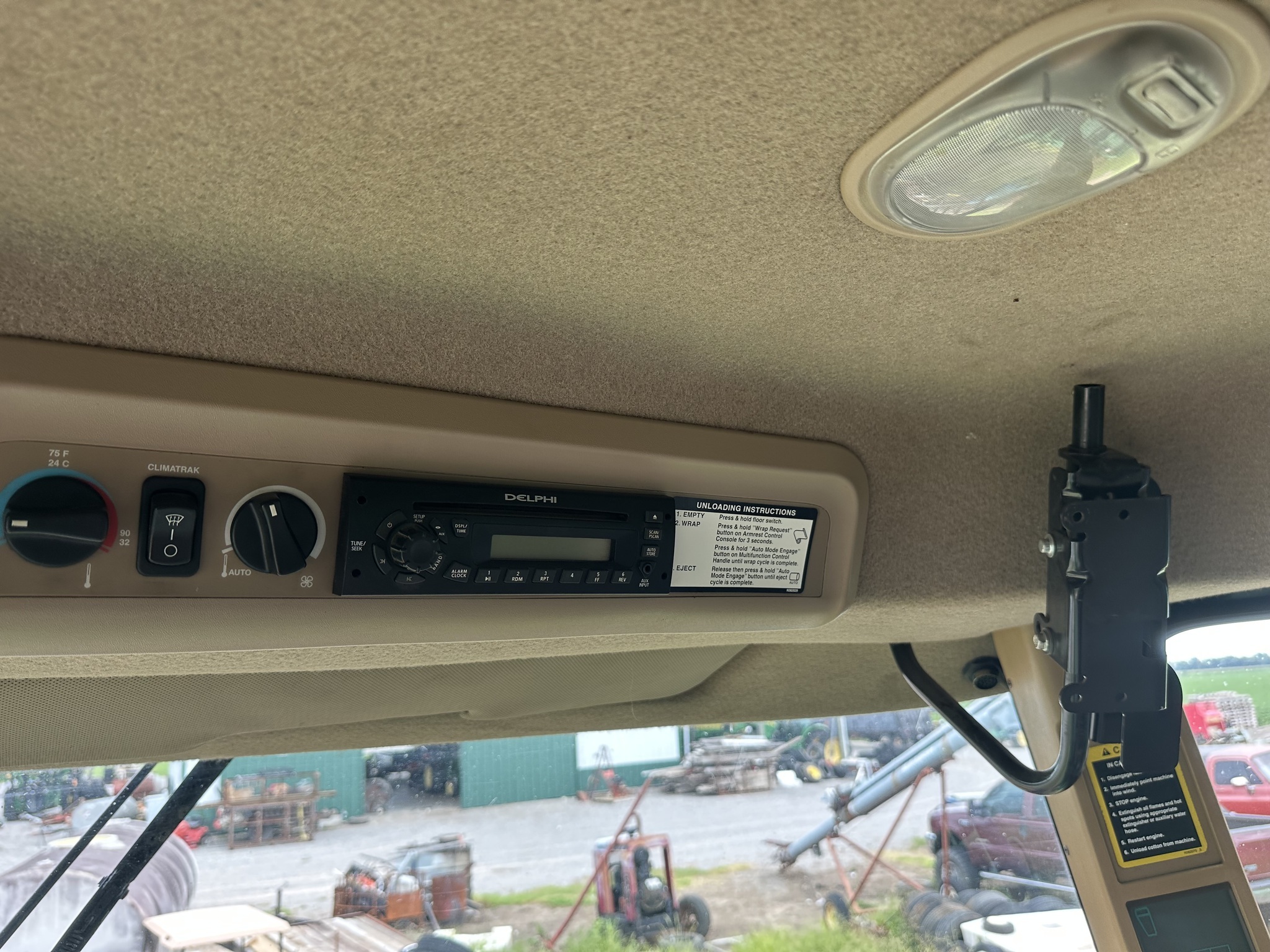 2010 John Deere 7760 Cotton Equipment
